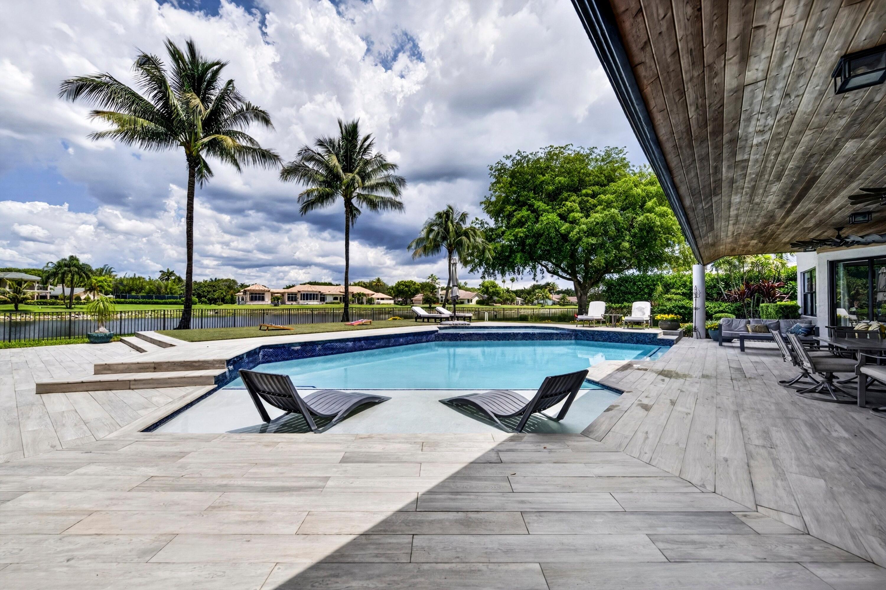 7031 Ventura, Parkland FL 33067