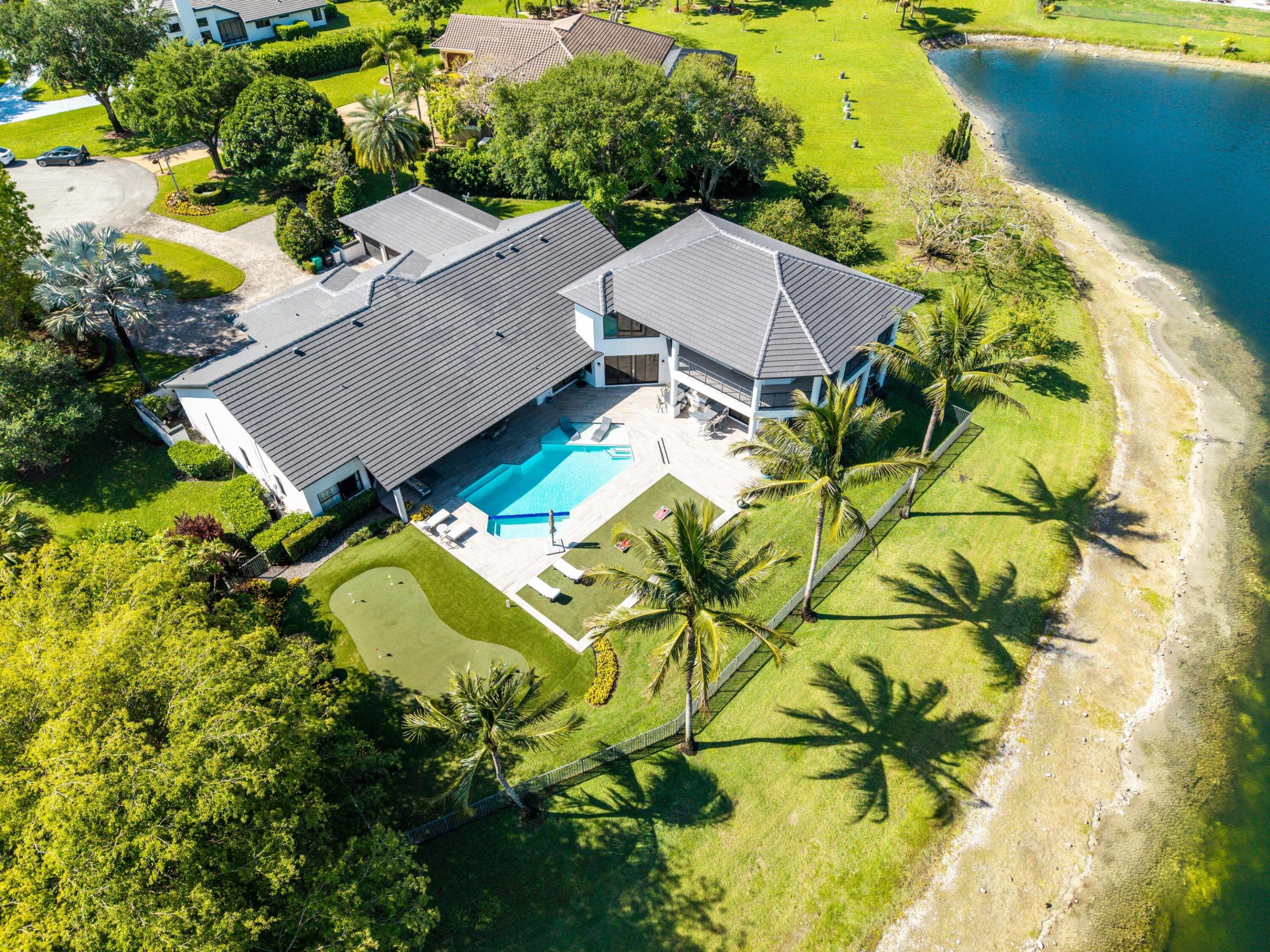 7031 Ventura, Parkland FL 33067