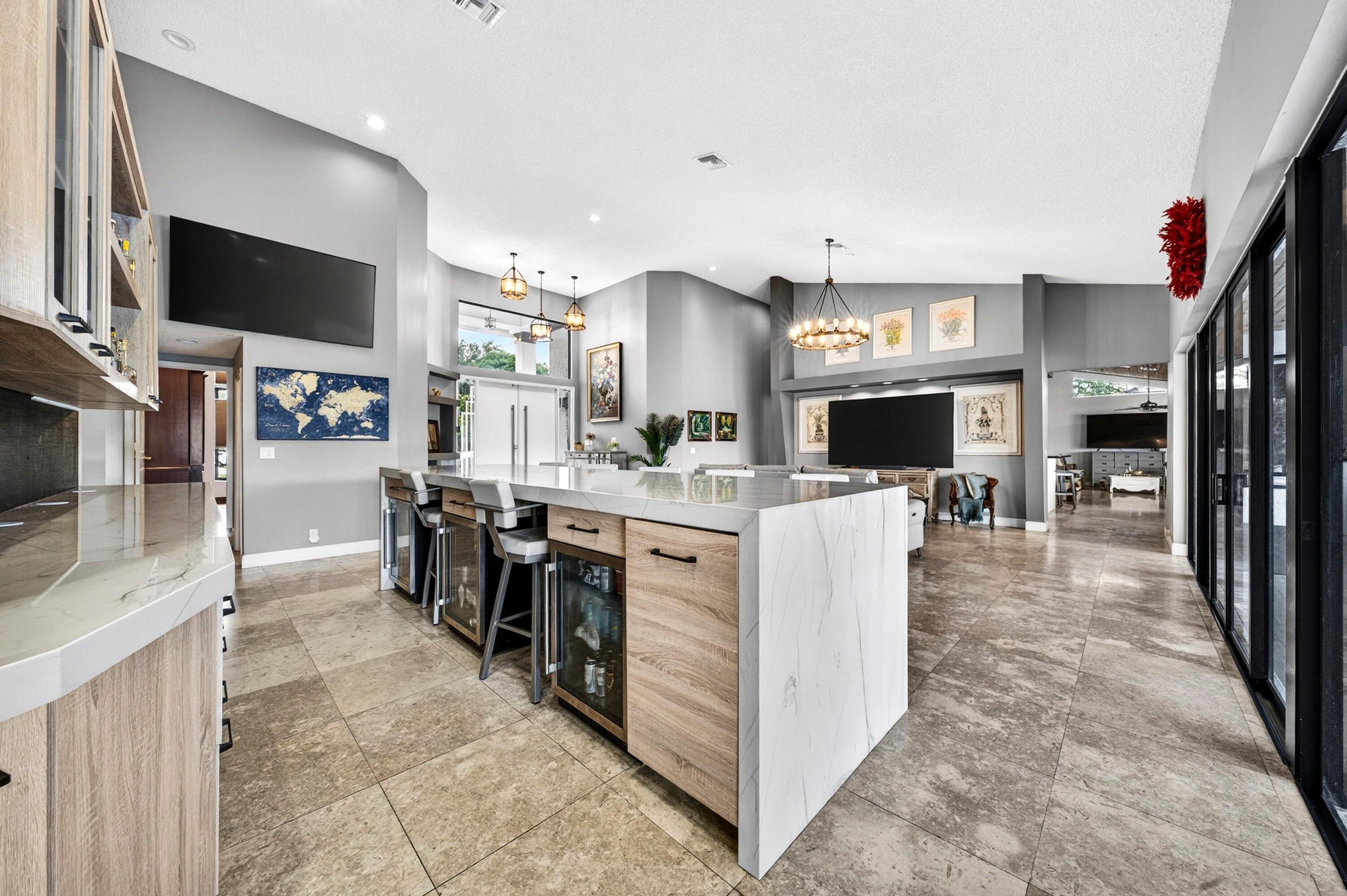 7031 Ventura, Parkland FL 33067