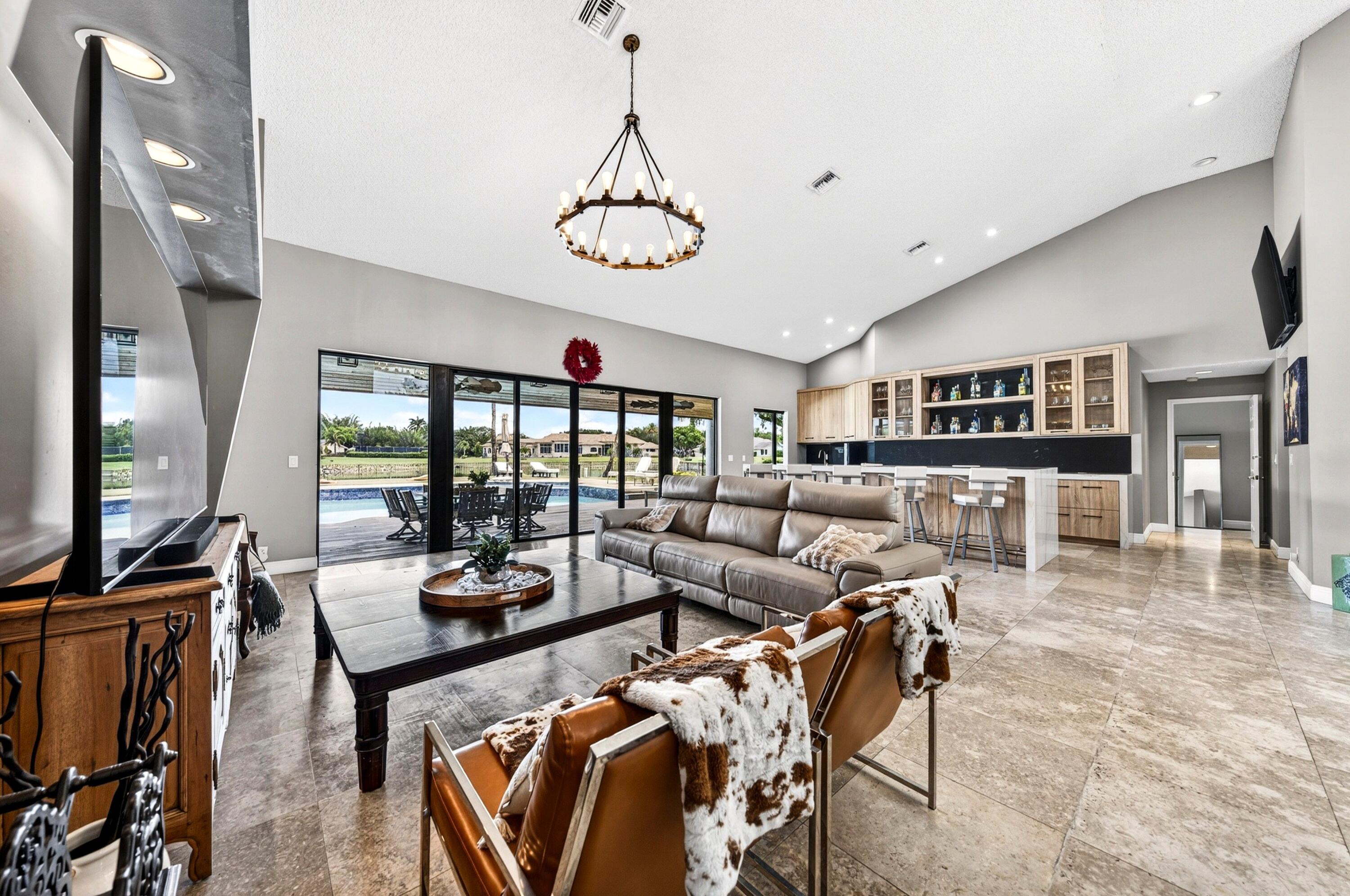 7031 Ventura, Parkland FL 33067