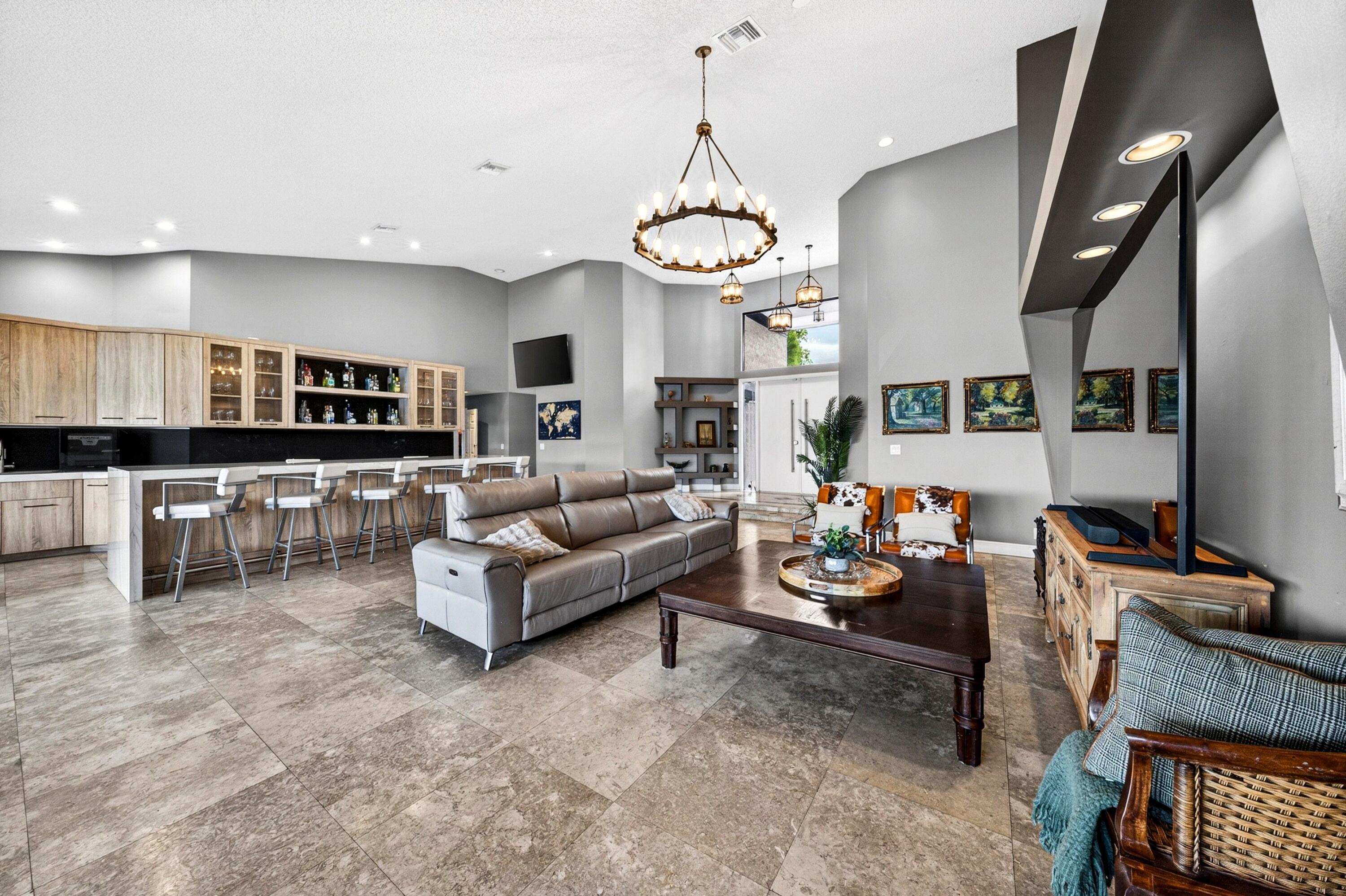 7031 Ventura, Parkland FL 33067