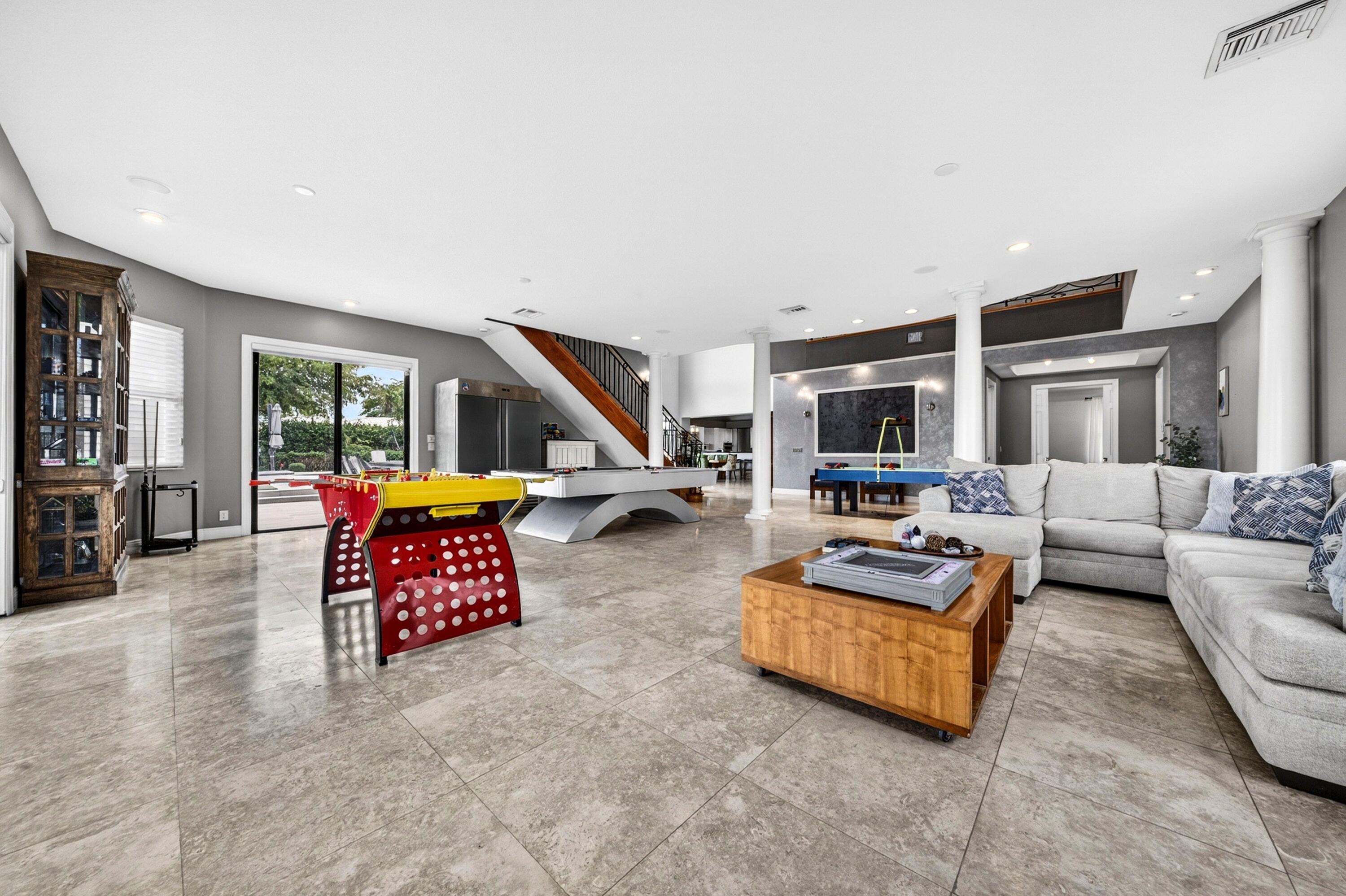 7031 Ventura, Parkland FL 33067
