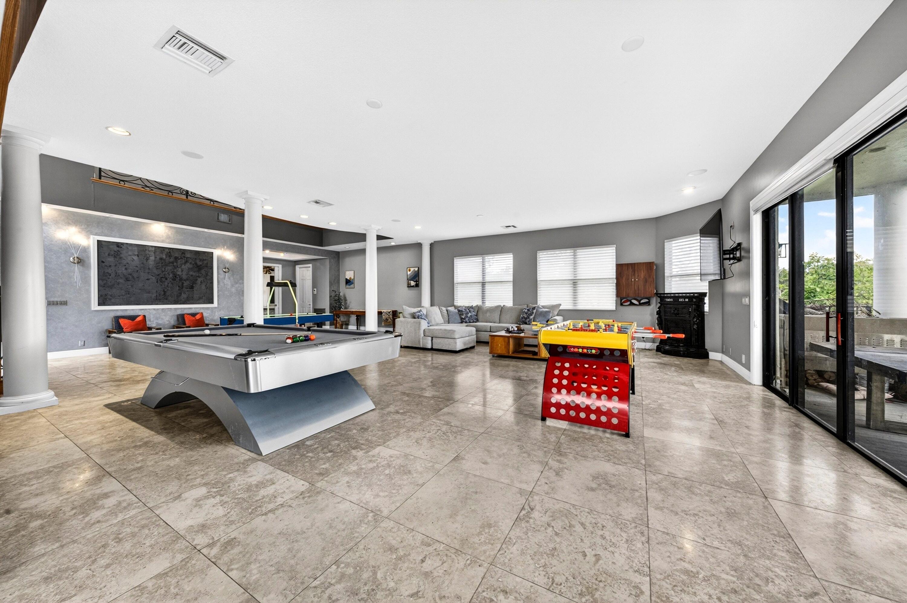 7031 Ventura, Parkland FL 33067