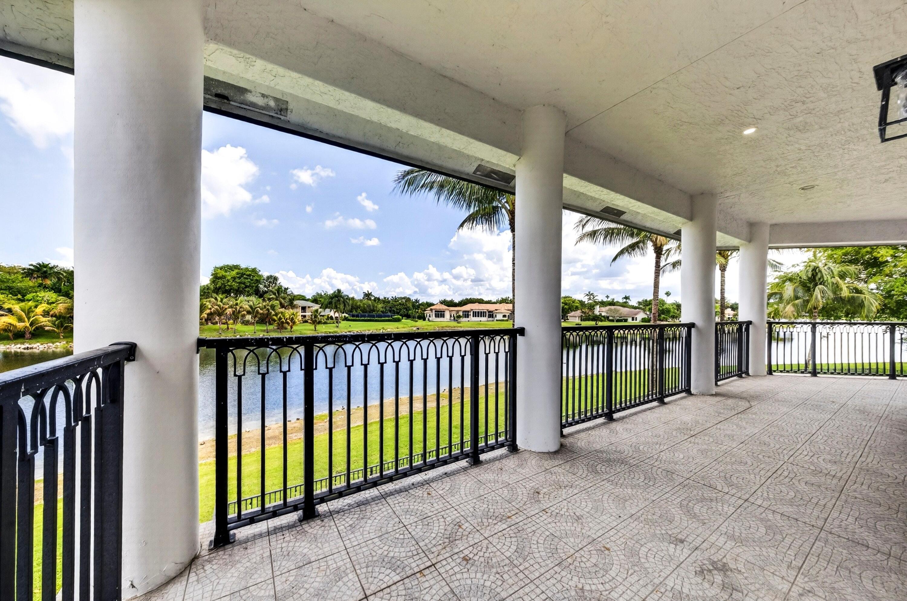 7031 Ventura, Parkland FL 33067