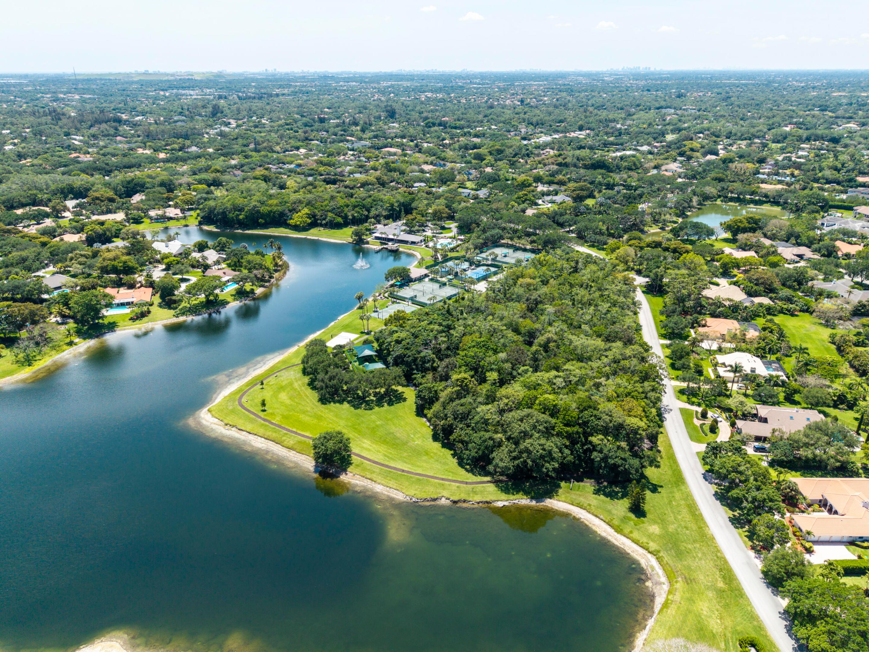 7031 Ventura, Parkland FL 33067