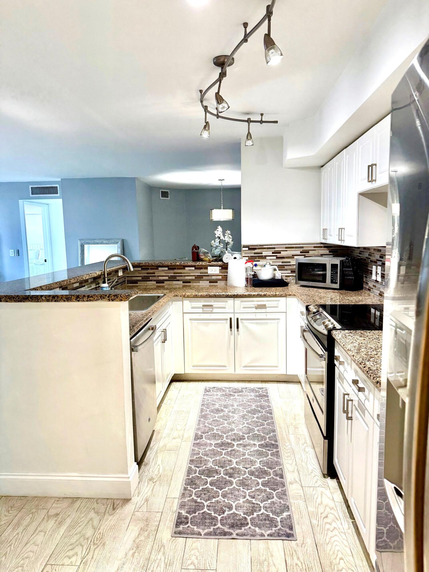 3594 S Ocean #406, Highland Beach FL 33487