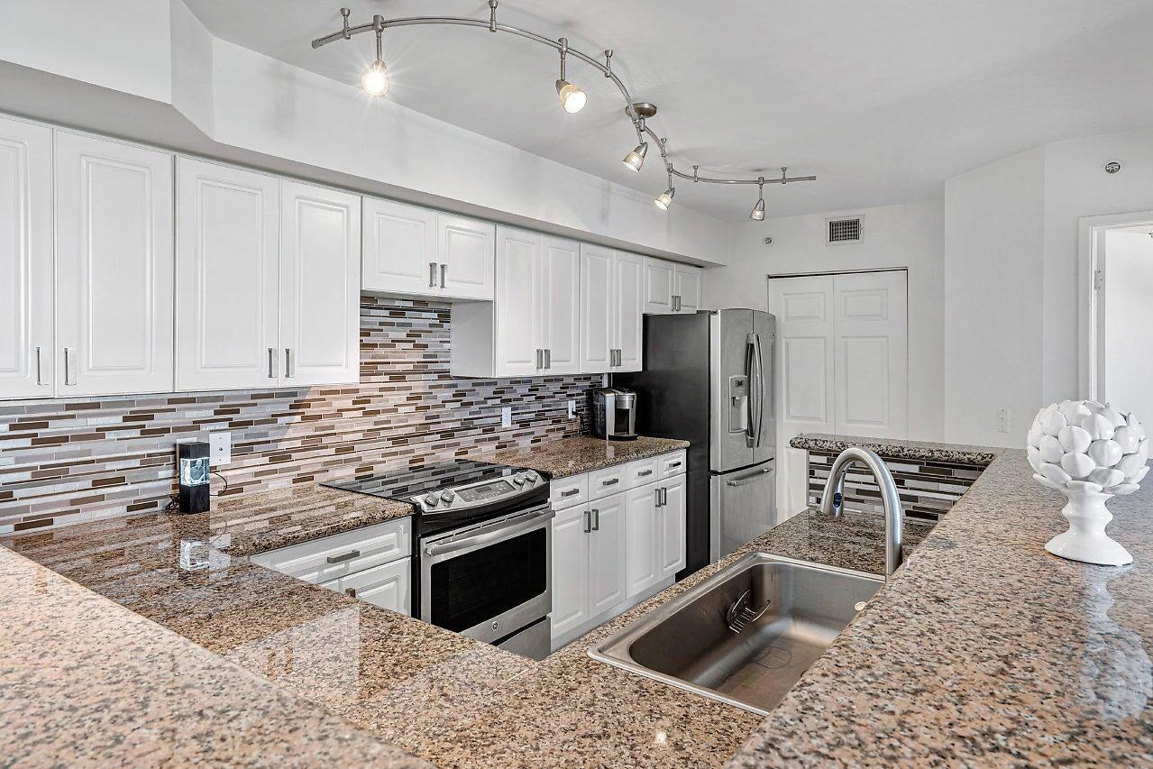 3594 S Ocean #406, Highland Beach FL 33487