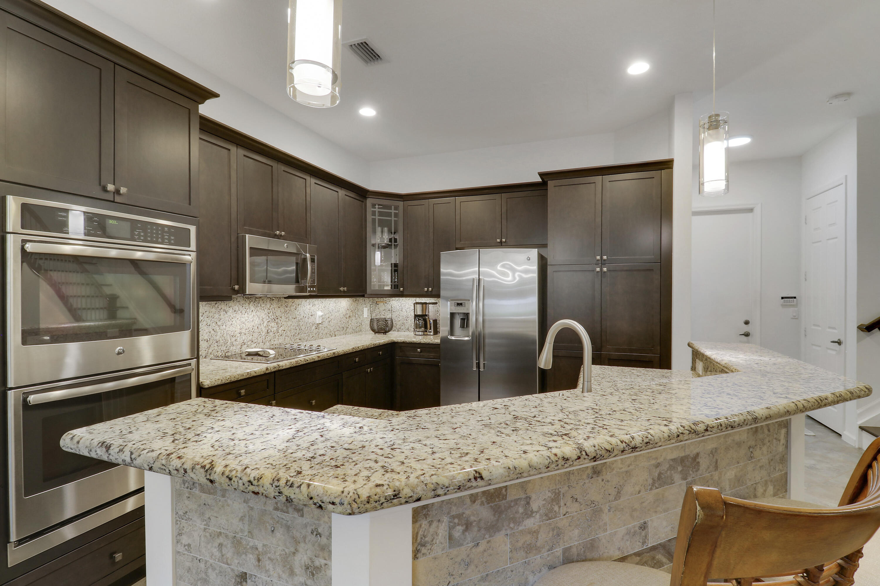 5242 Cambridge, Palm Beach Gardens FL 33418