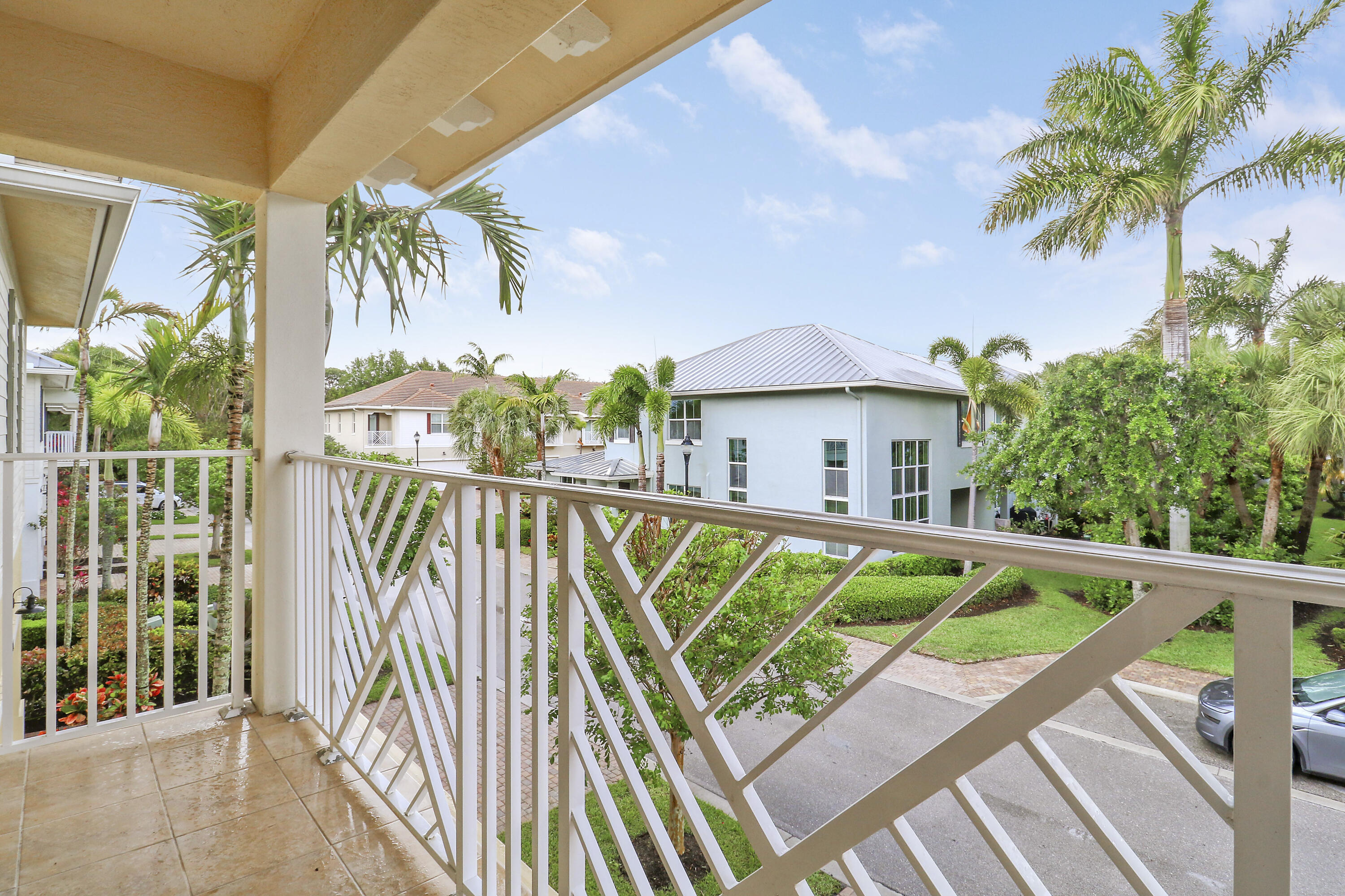 5242 Cambridge, Palm Beach Gardens FL 33418