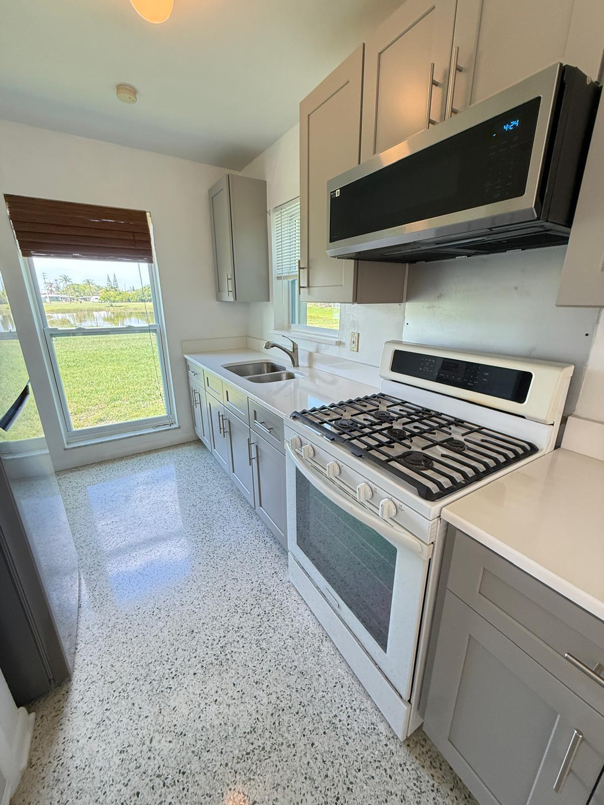 3231 SE Monte Vista, Port St Lucie FL 34952