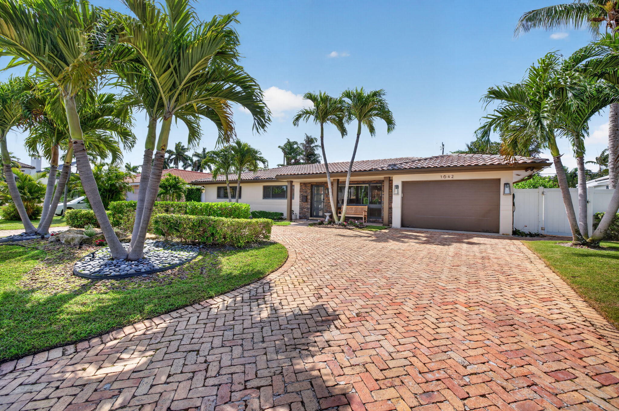 1642 SE 7th, Deerfield Beach FL 33441
