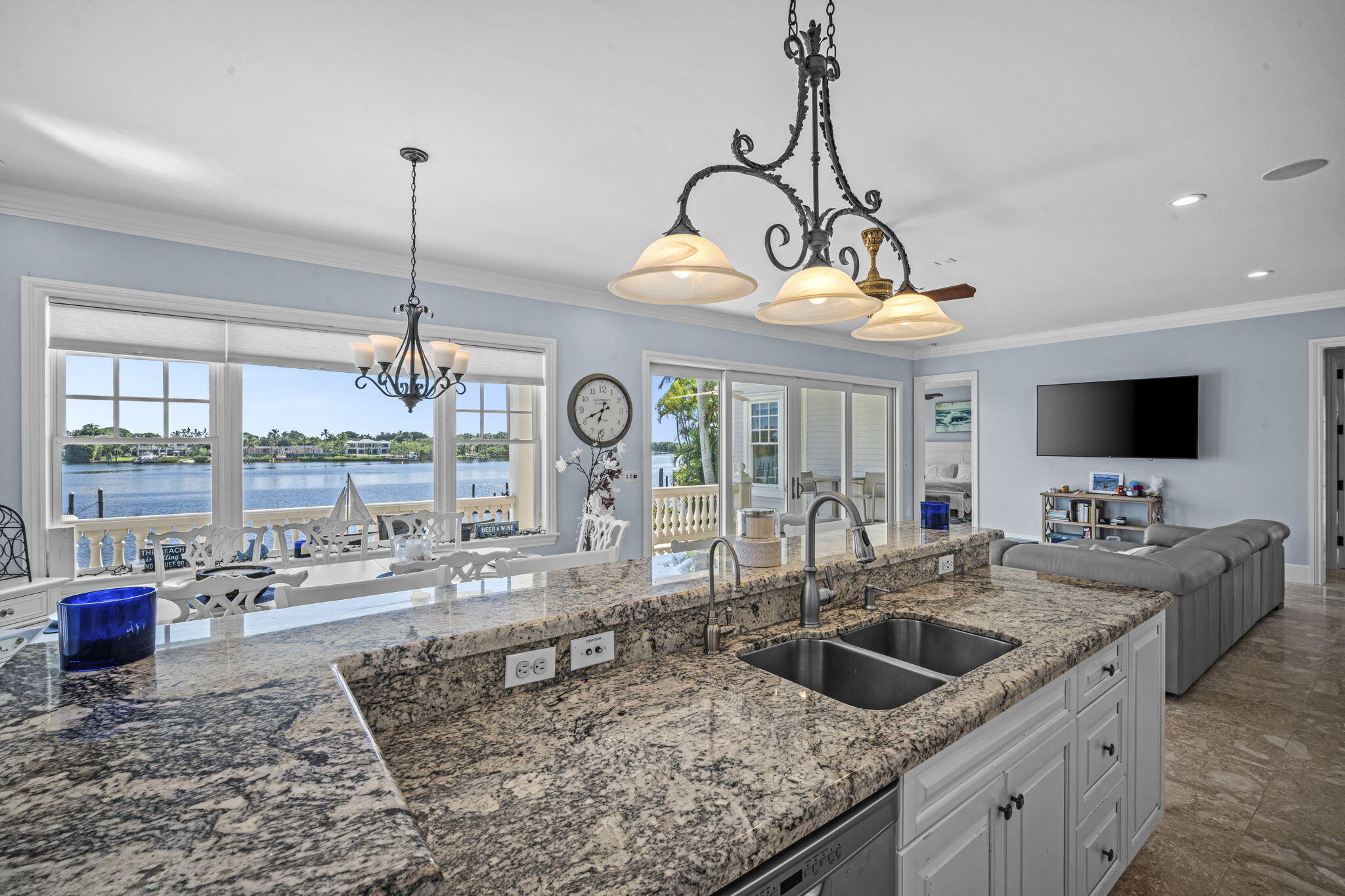 17667 SE Federal, Jupiter FL 33469