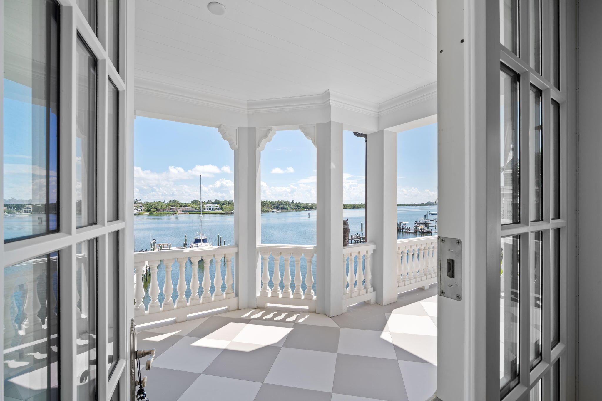 17667 SE Federal, Jupiter FL 33469