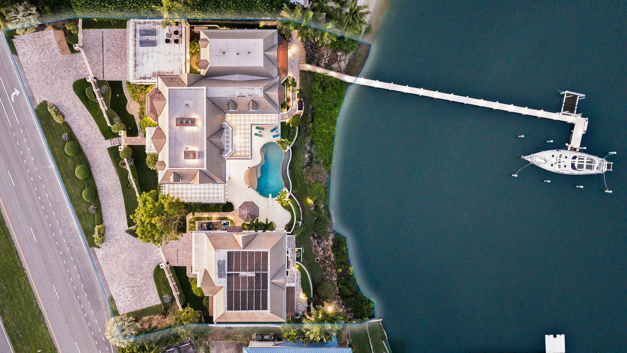 17667 SE Federal, Jupiter FL 33469