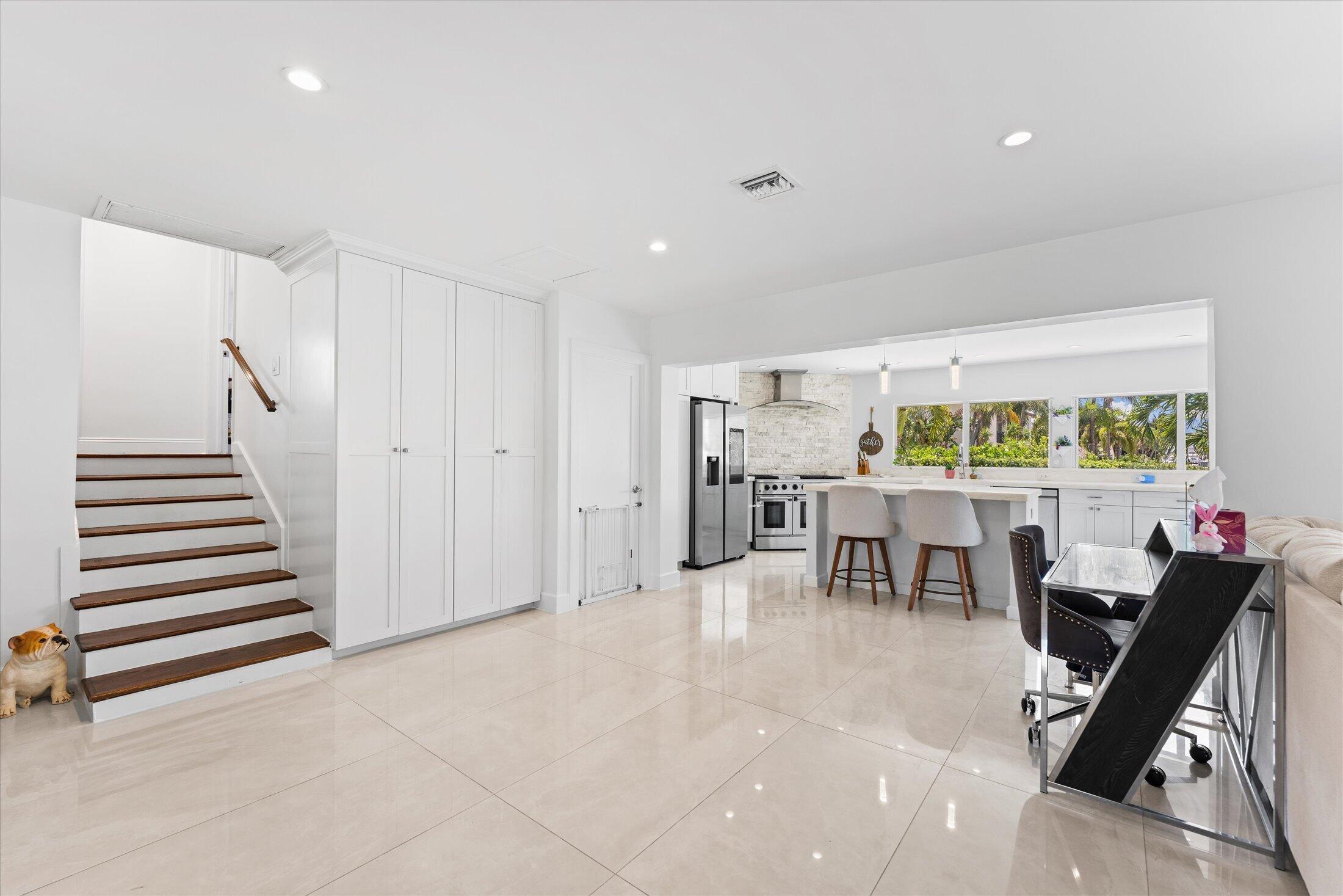 2948 NE 35th, Lighthouse Point FL 33064