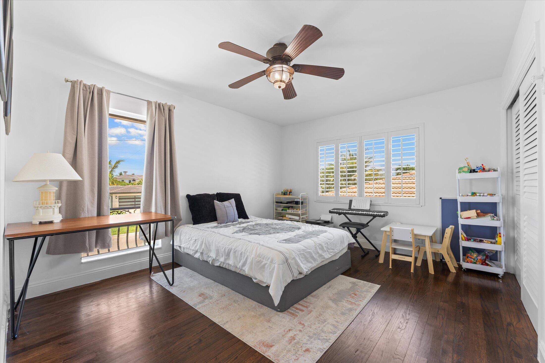 2948 NE 35th, Lighthouse Point FL 33064