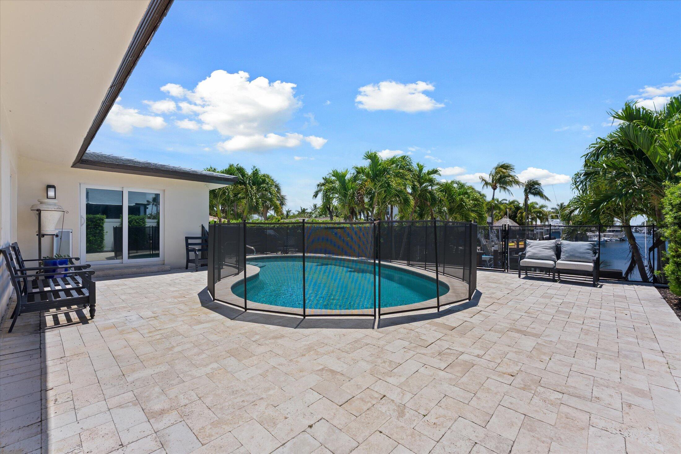 2948 NE 35th, Lighthouse Point FL 33064
