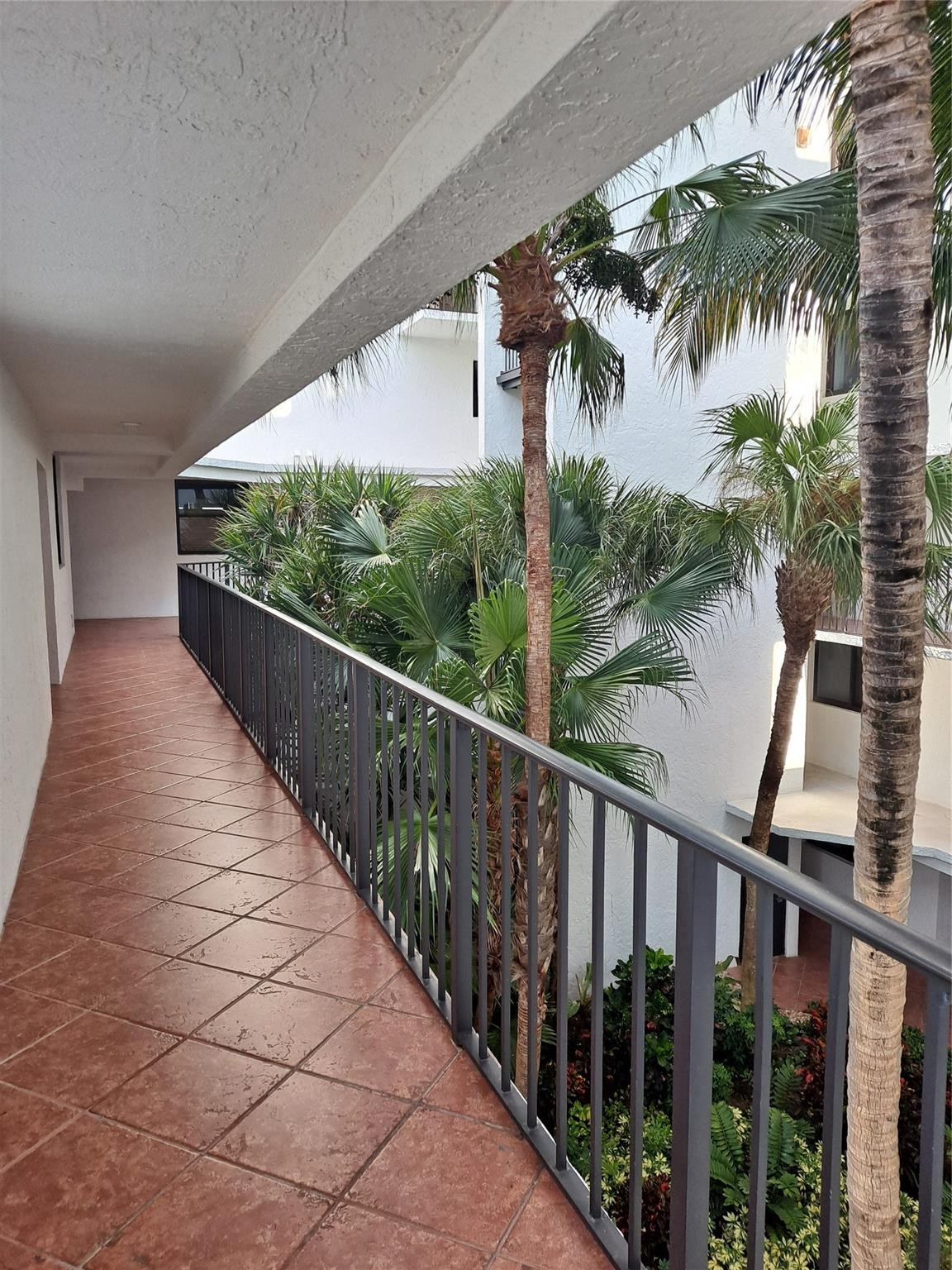 2565 S Ocean #201n, Highland Beach FL 33487