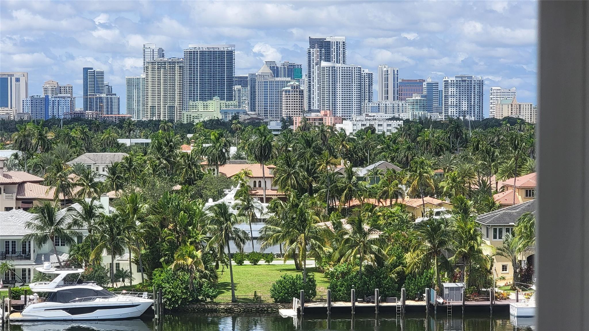 333 Sunset #503, Fort Lauderdale FL 33301