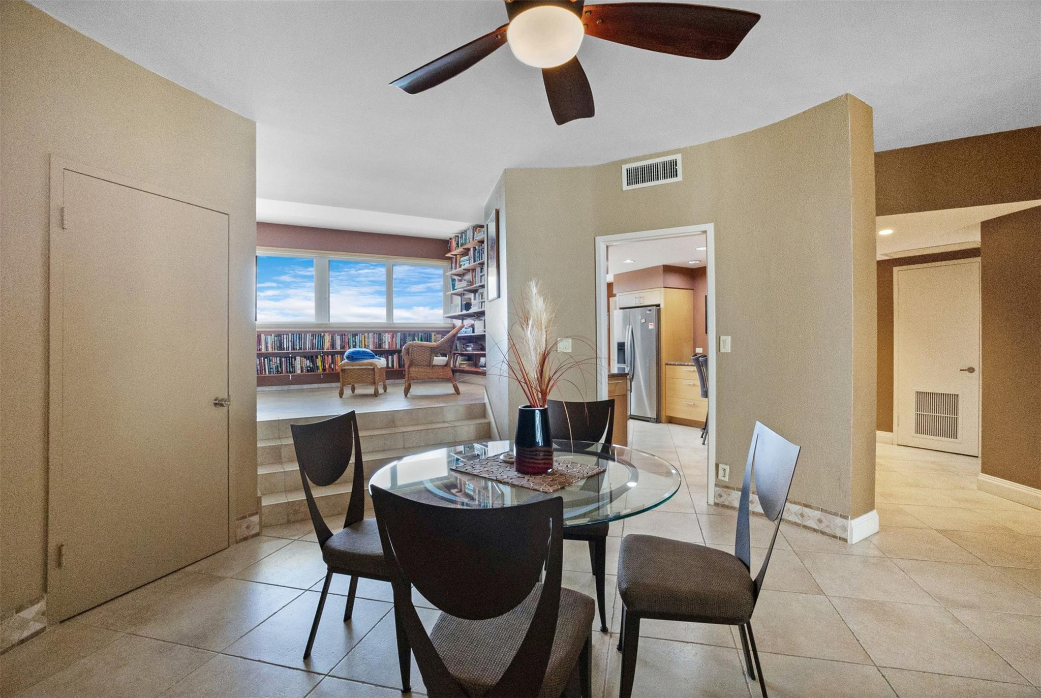 333 Sunset #503, Fort Lauderdale FL 33301