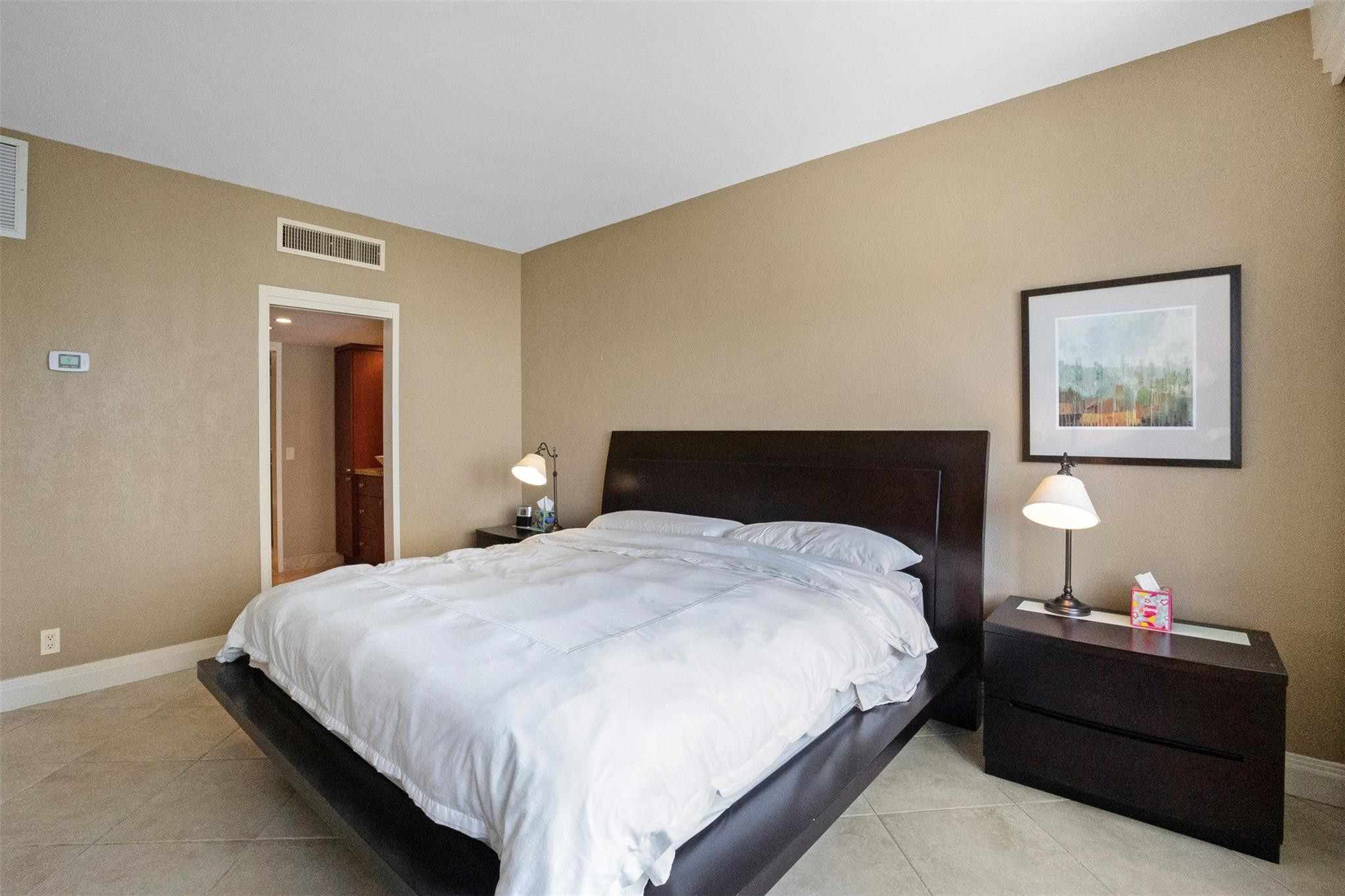 333 Sunset #503, Fort Lauderdale FL 33301