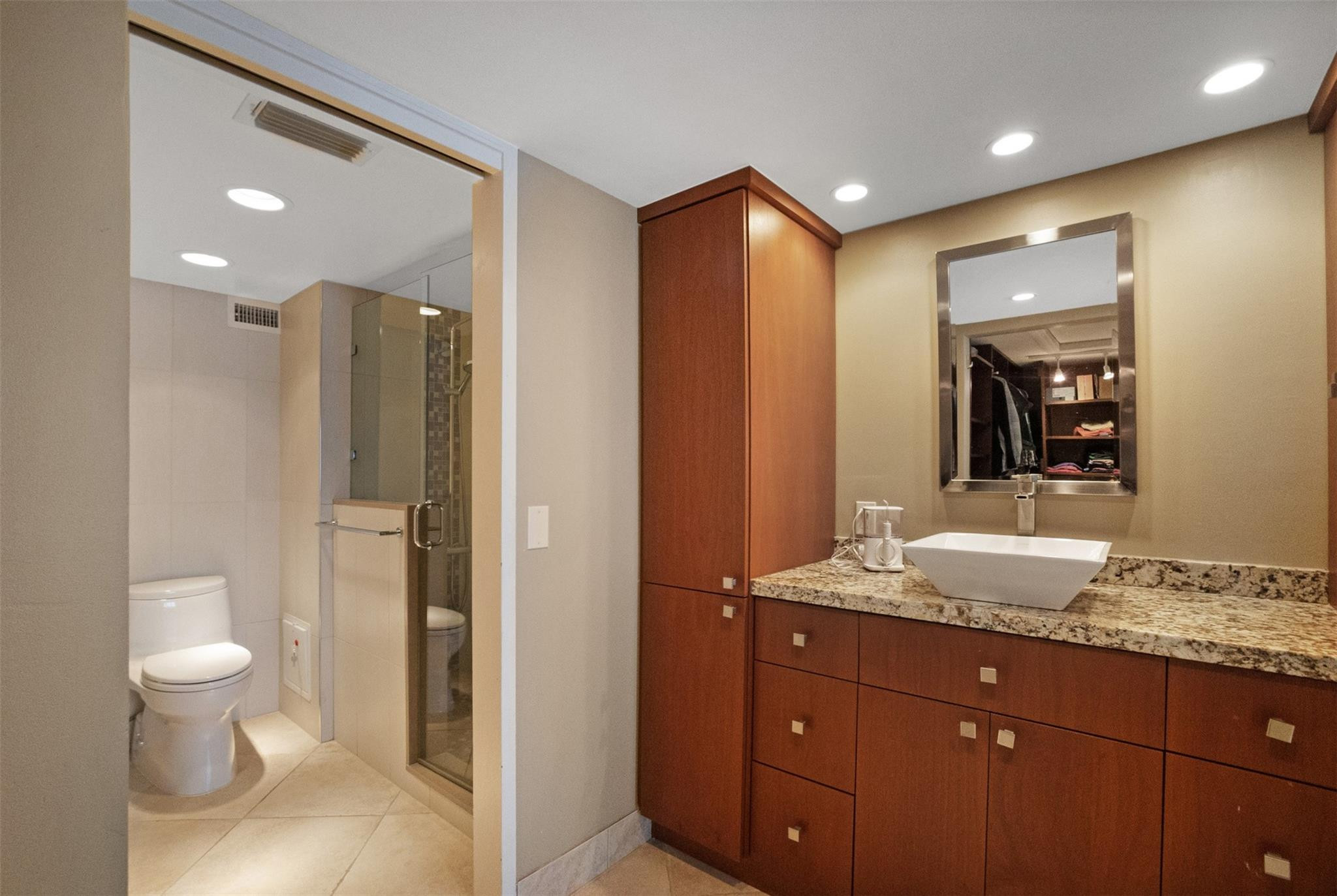 333 Sunset #503, Fort Lauderdale FL 33301