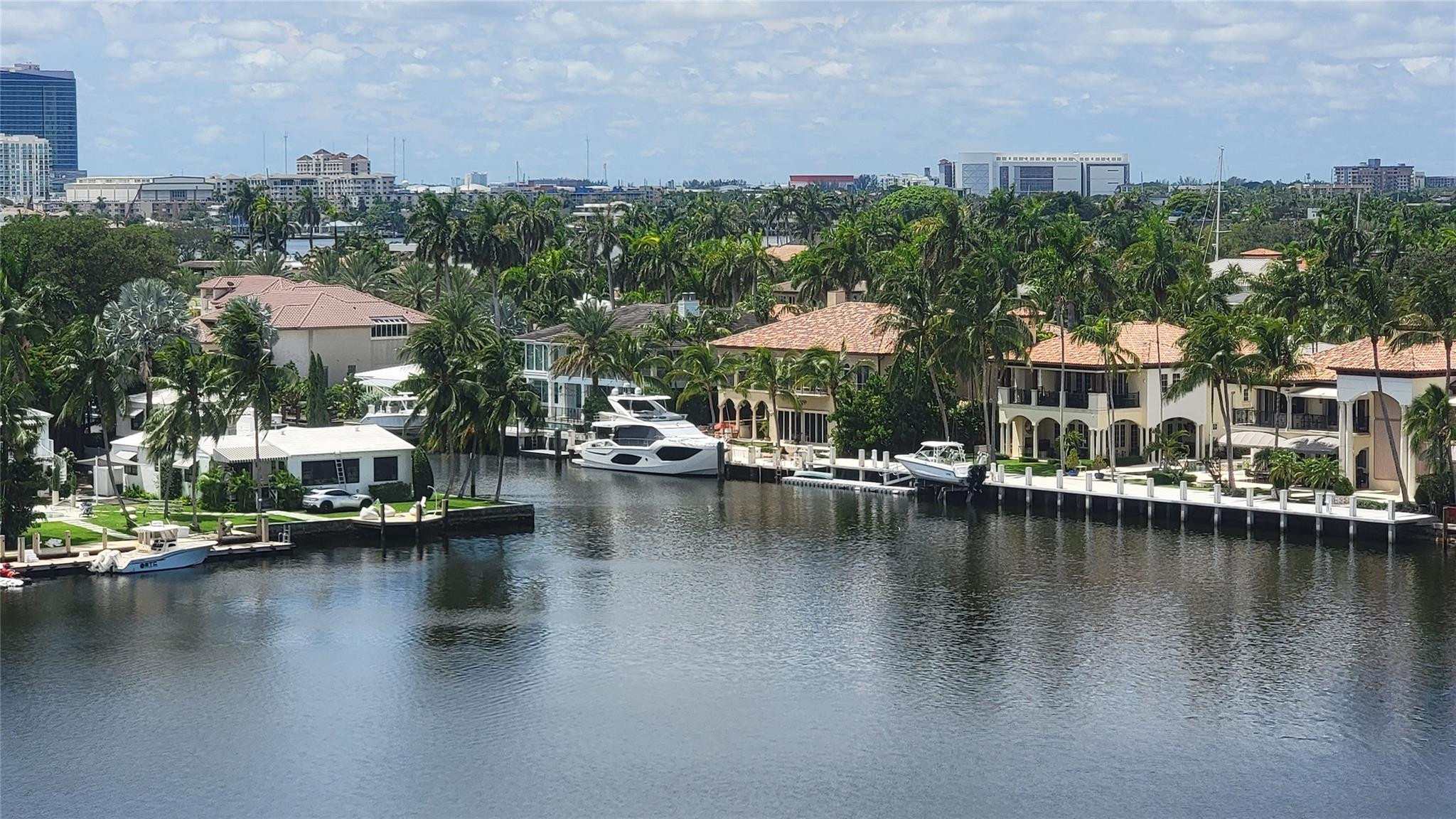 333 Sunset #503, Fort Lauderdale FL 33301