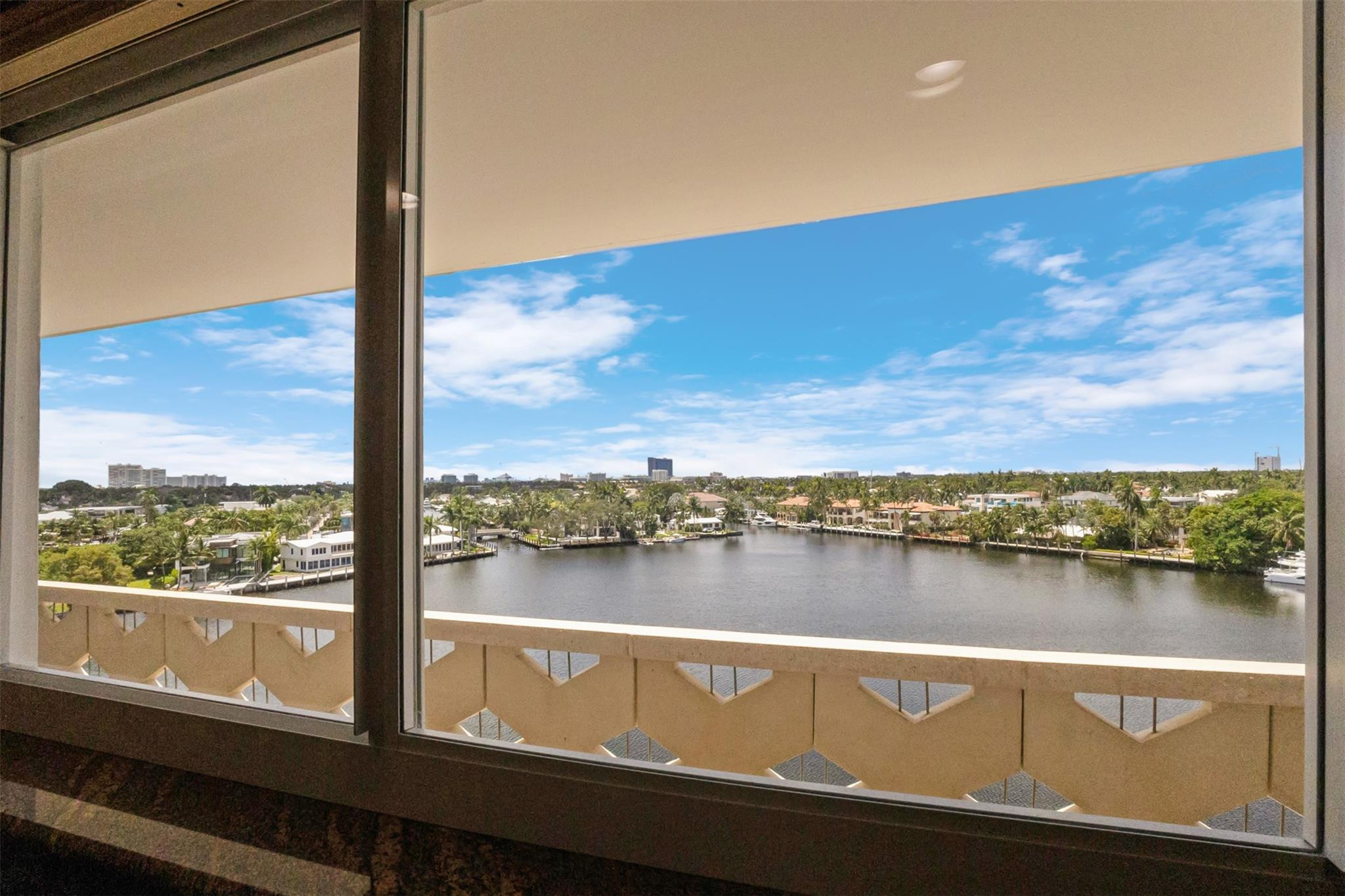 333 Sunset #503, Fort Lauderdale FL 33301
