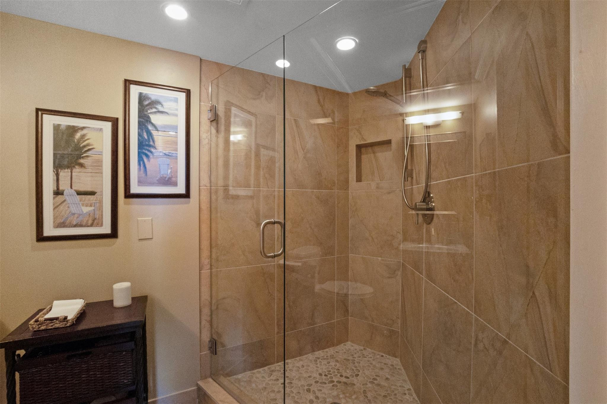 333 Sunset #503, Fort Lauderdale FL 33301