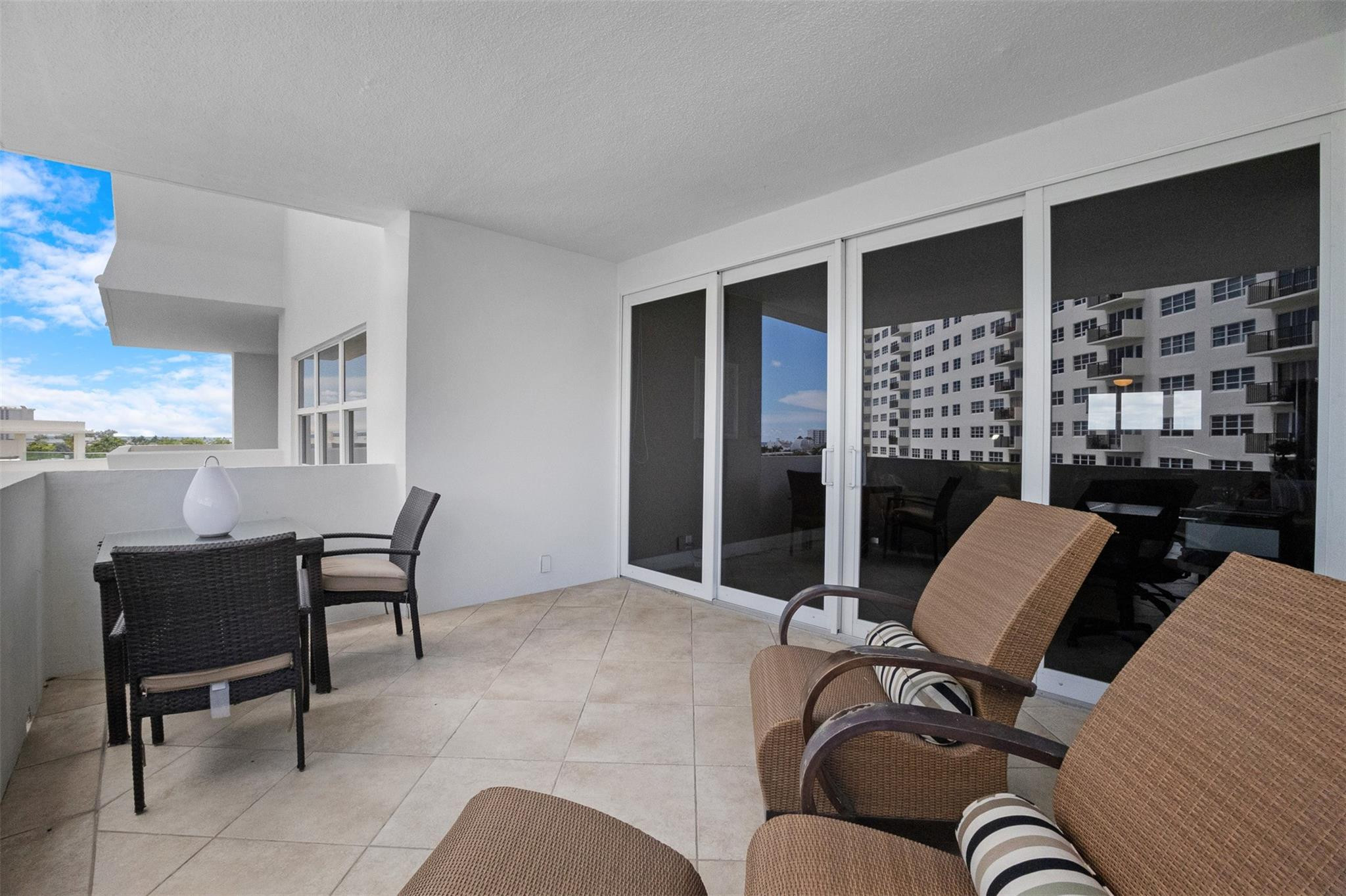 333 Sunset #503, Fort Lauderdale FL 33301
