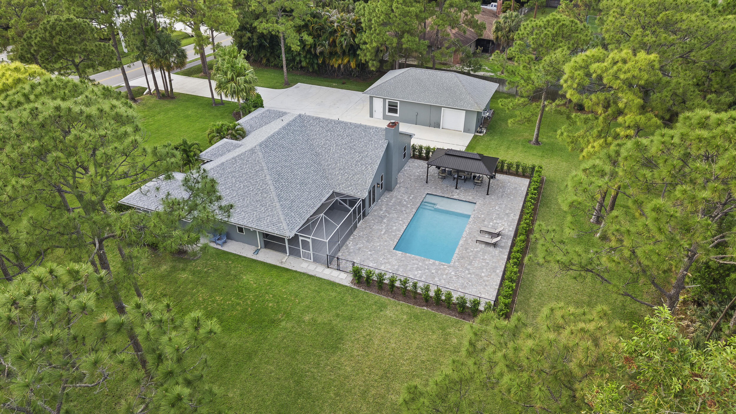 14450 N 69th Dr, Palm Beach Gardens FL 33418