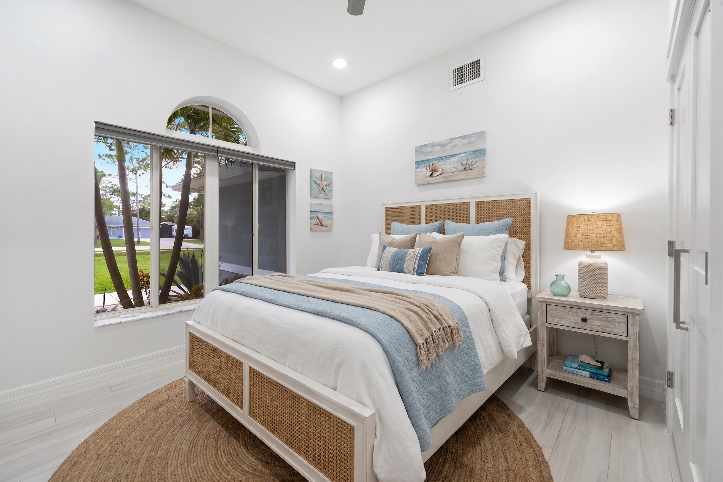 14450 N 69th Dr, Palm Beach Gardens FL 33418