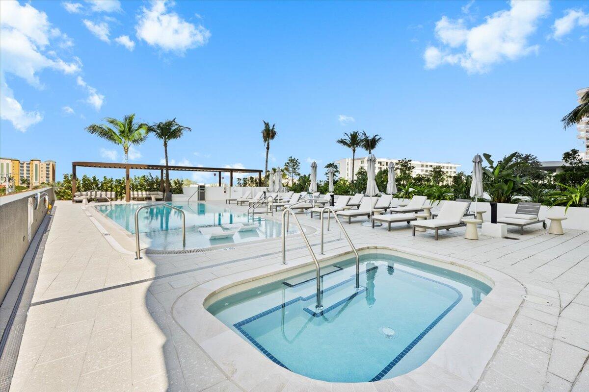 900 N Ocean #305, Pompano Beach FL 33062