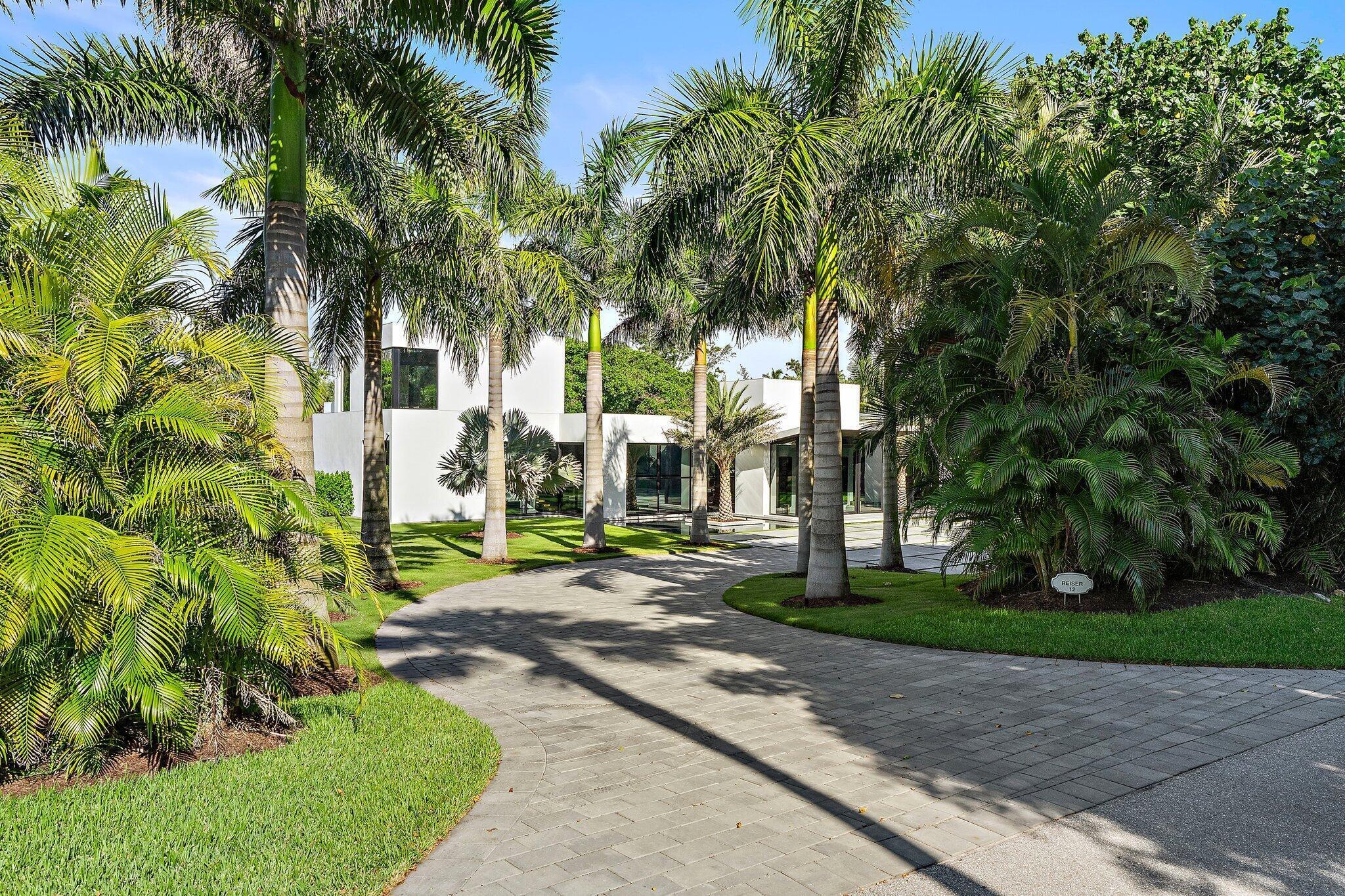 12 N Beach, Jupiter Island FL 33455