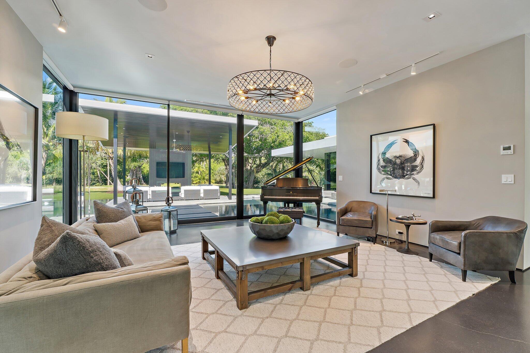 12 N Beach, Jupiter Island FL 33455