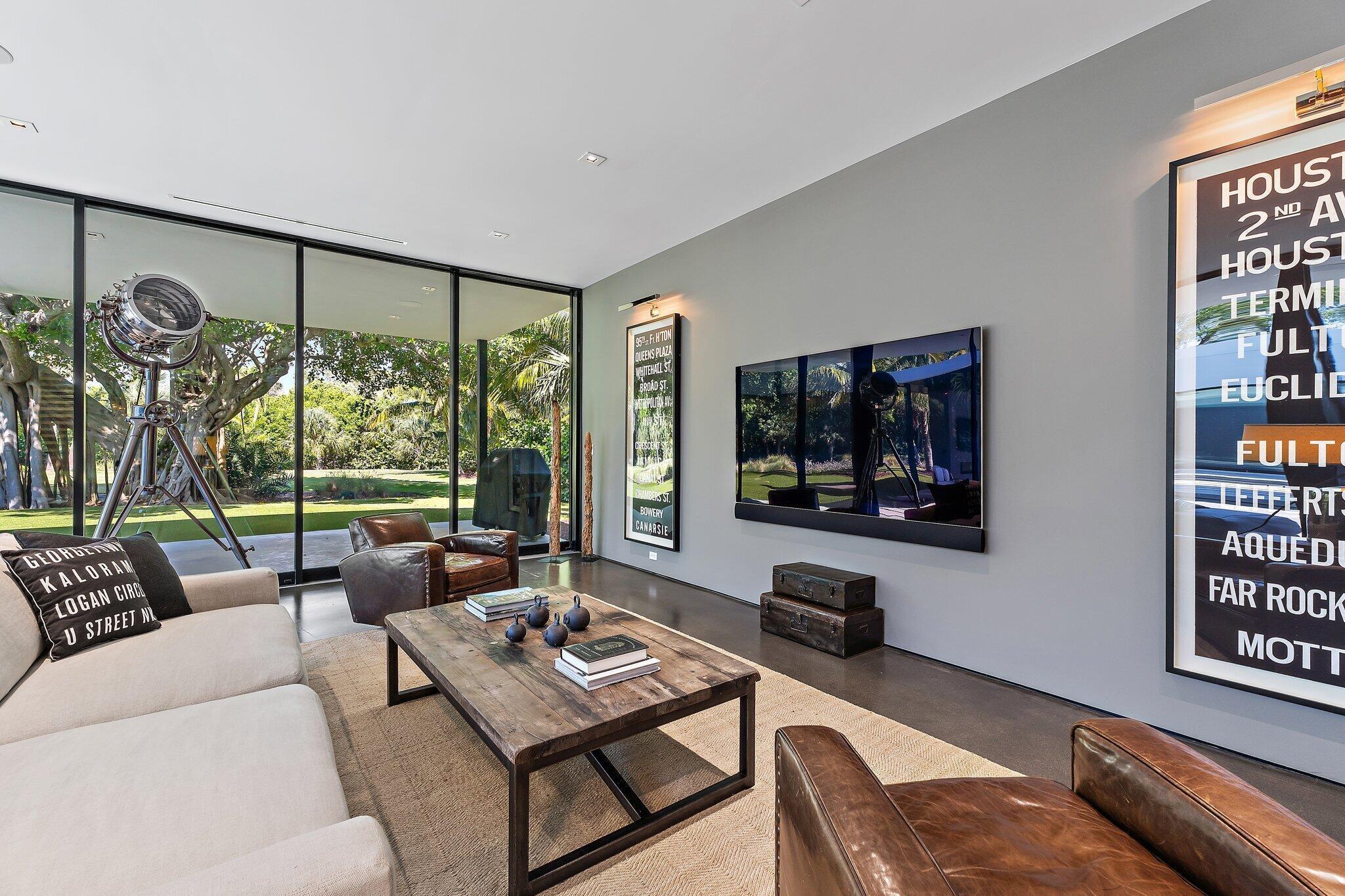 12 N Beach, Jupiter Island FL 33455