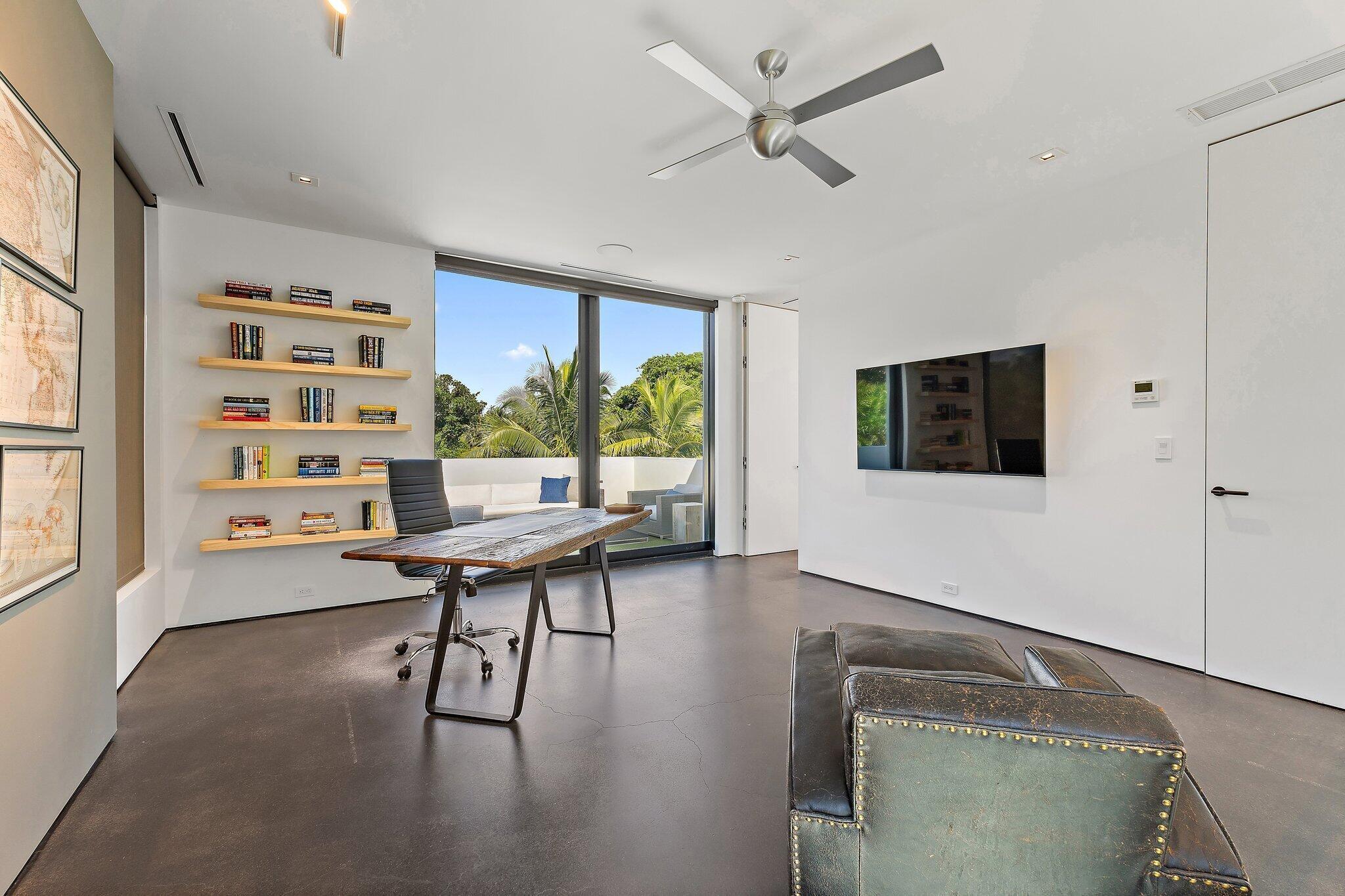 12 N Beach, Jupiter Island FL 33455