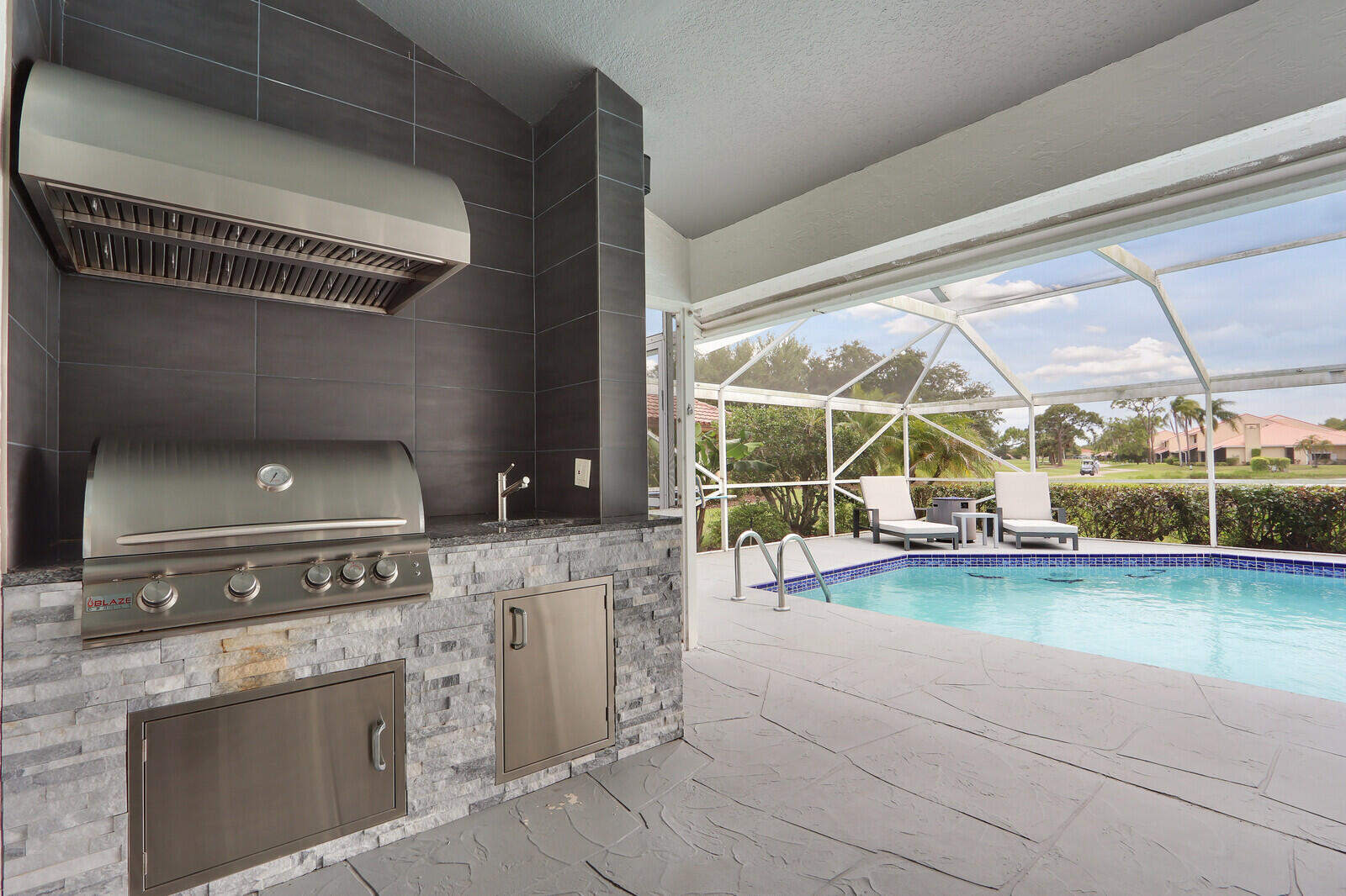 2 Old Fence, Palm Beach Gardens FL 33418