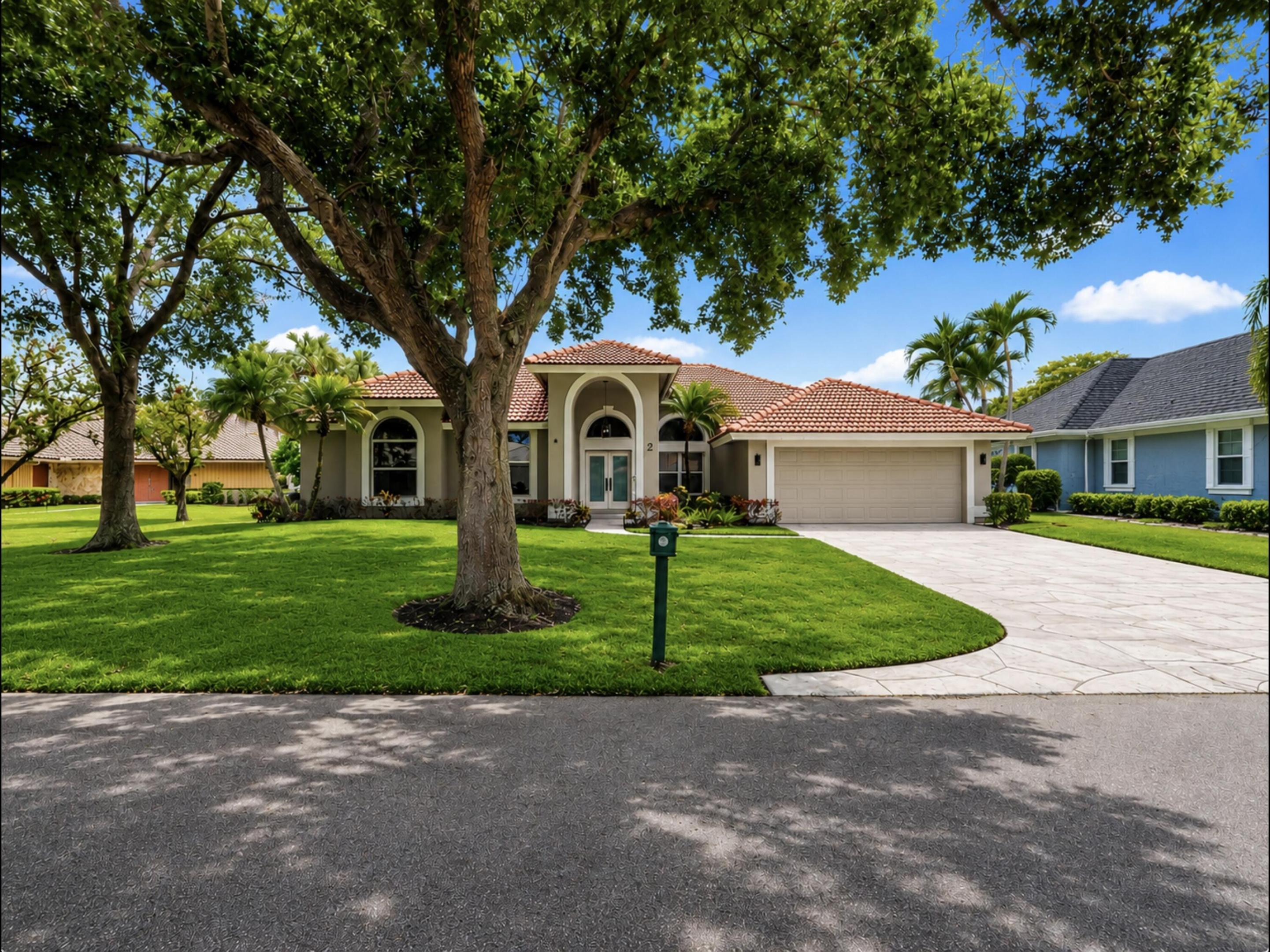 2 Old Fence, Palm Beach Gardens FL 33418