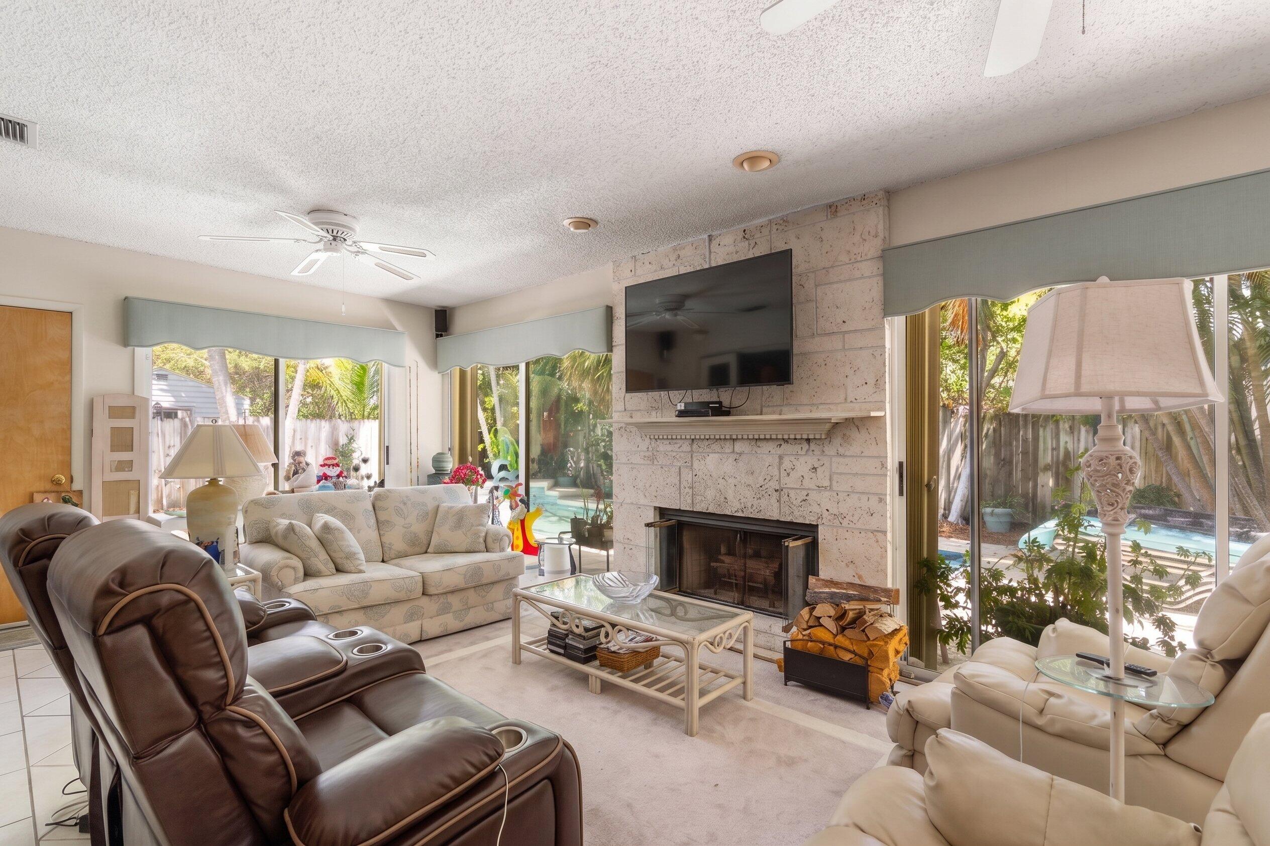 1166 Beach, Singer Island FL 33404