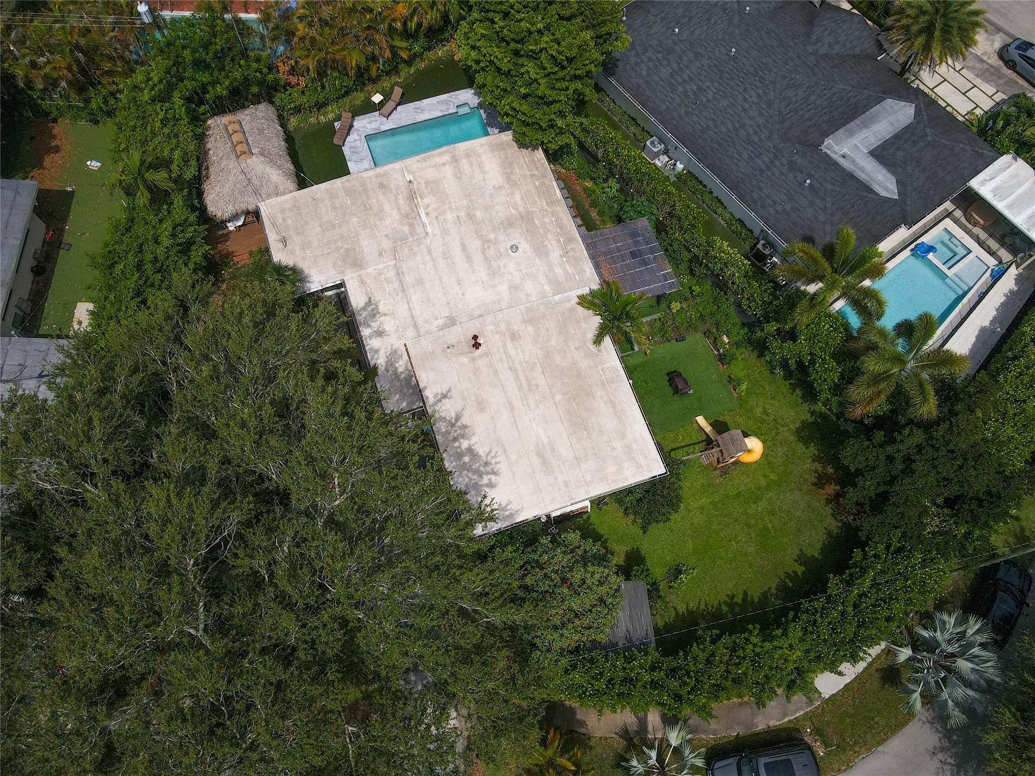 18560 NE 20th, North Miami Beach FL 33179