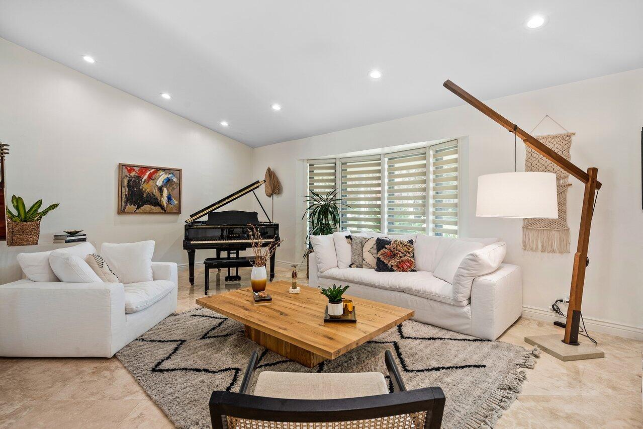 3765 Kings, Boca Raton FL 33434