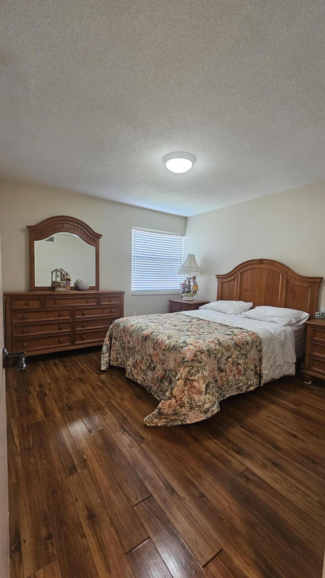504 Davis #96, Palm Springs FL 33461