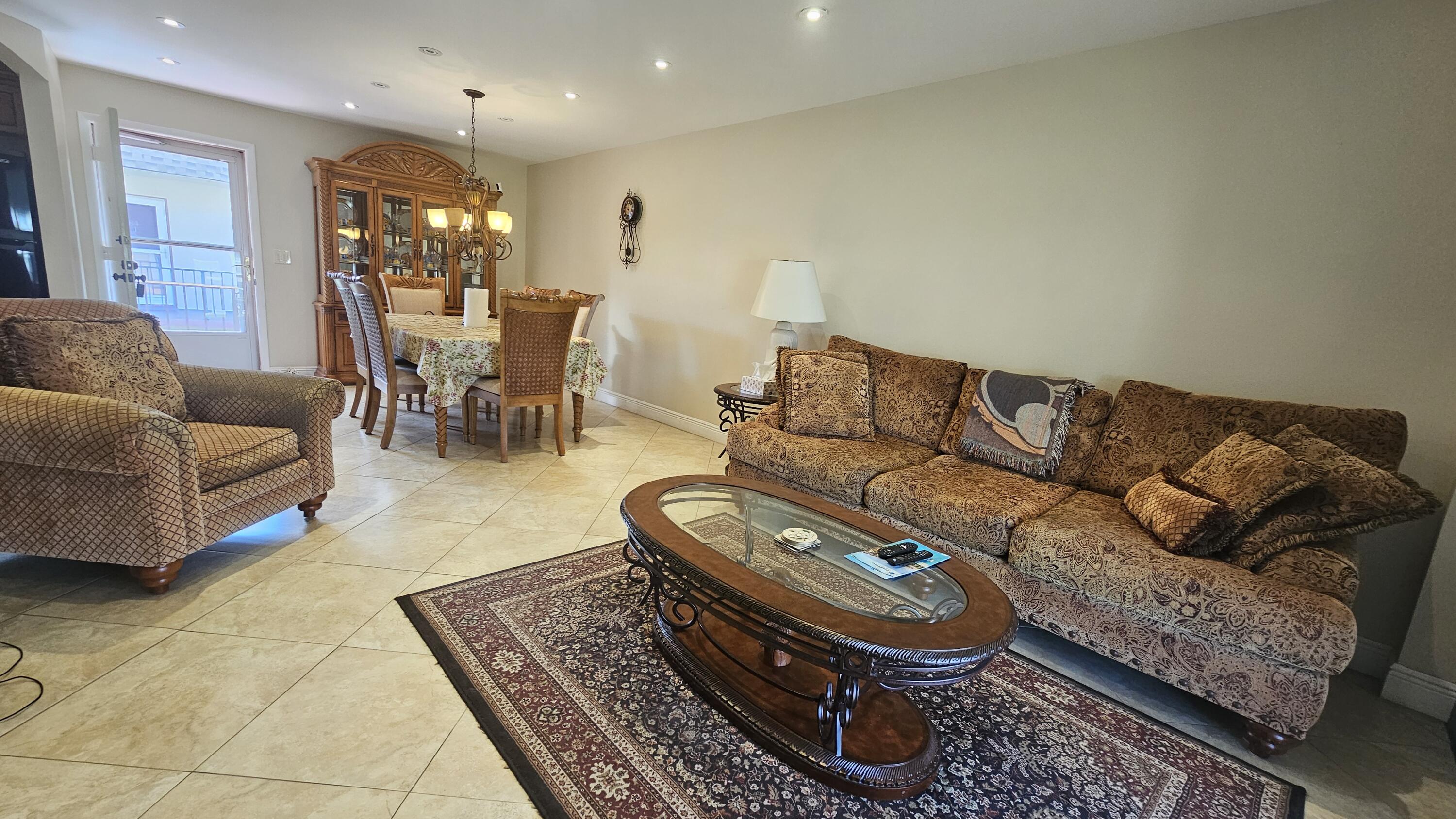 504 Davis #96, Palm Springs FL 33461