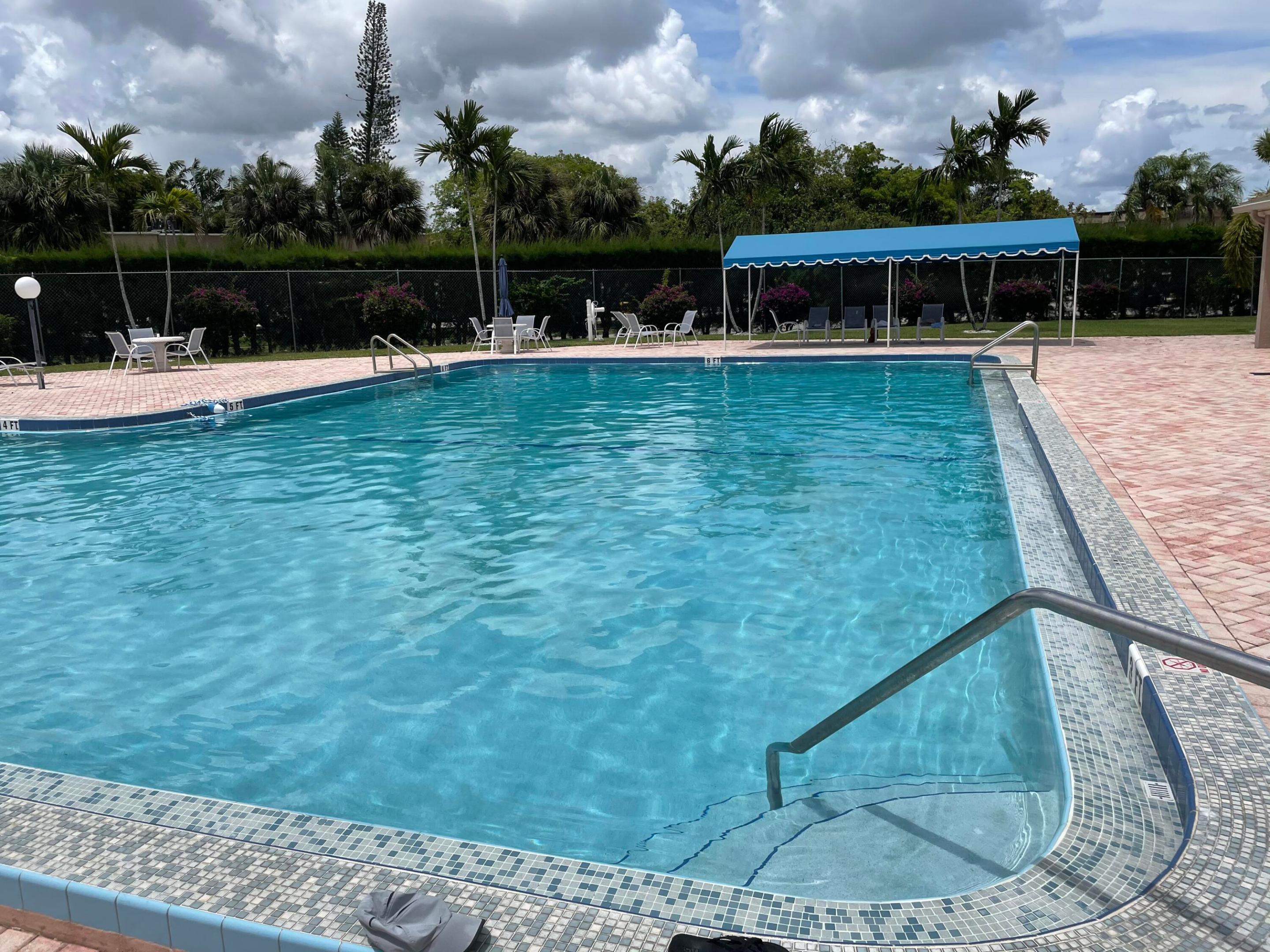 504 Davis #96, Palm Springs FL 33461