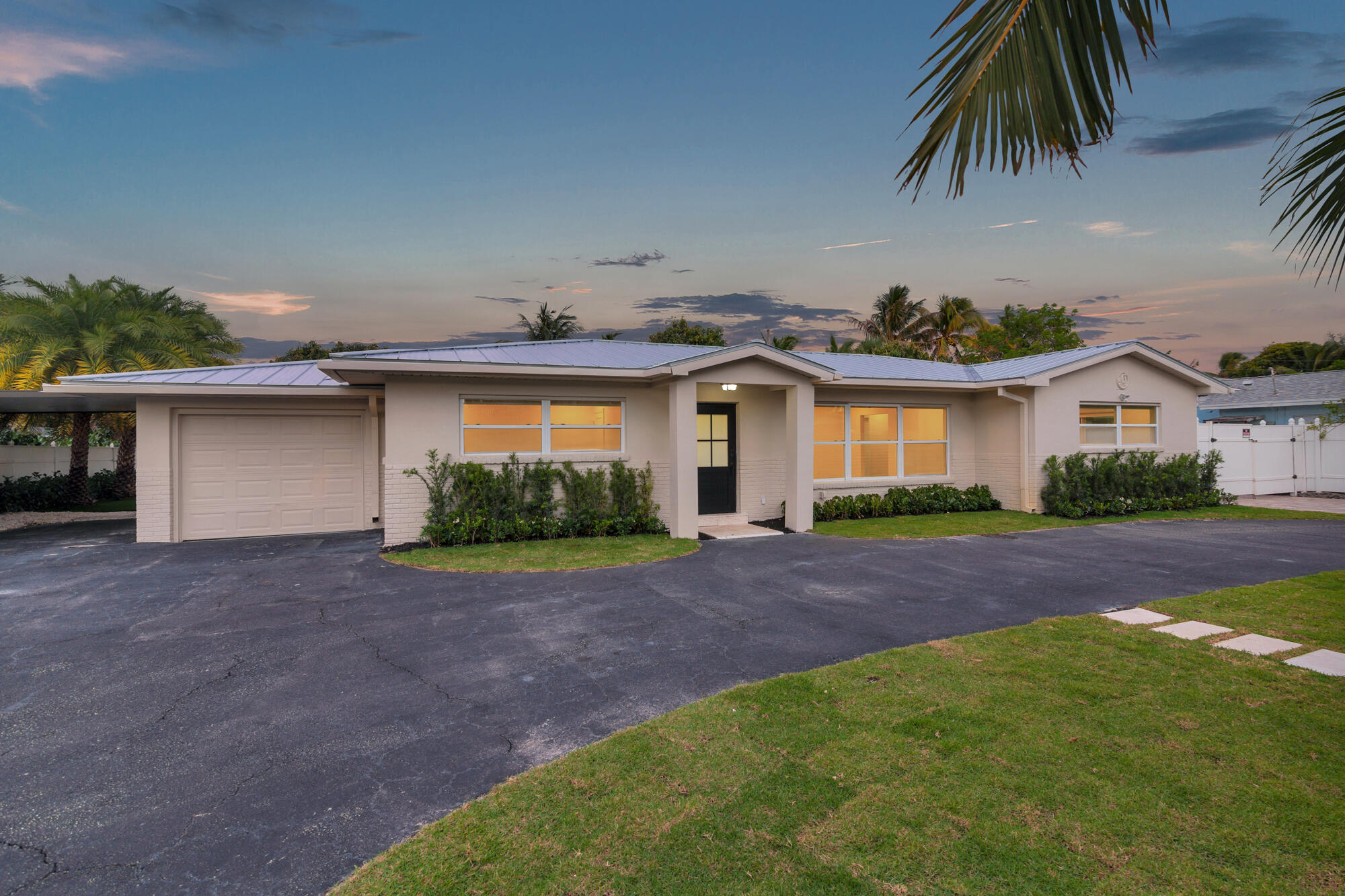 7320 Clarke, West Palm Beach FL 33406