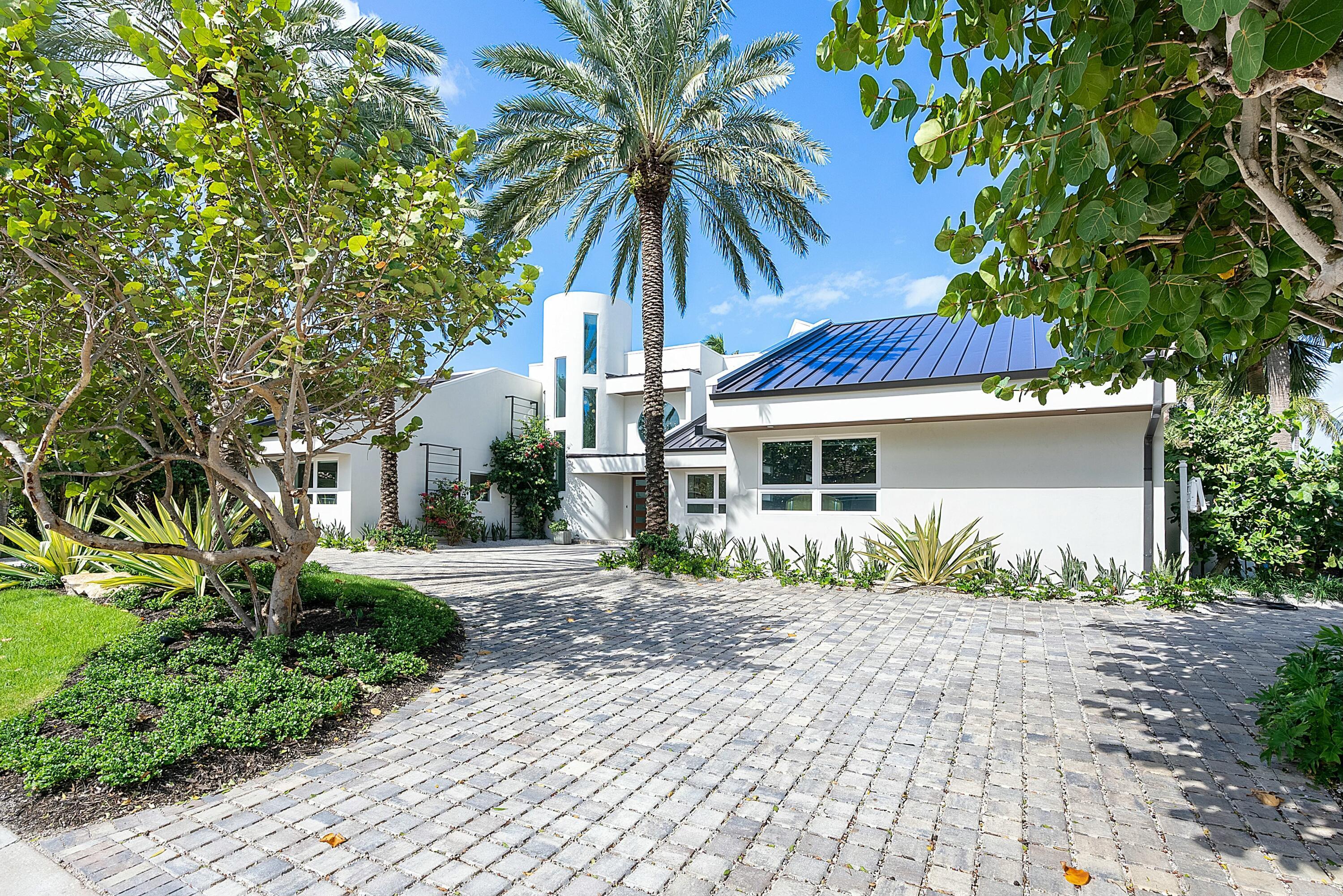 6879 SE South Marina, Stuart FL 34996