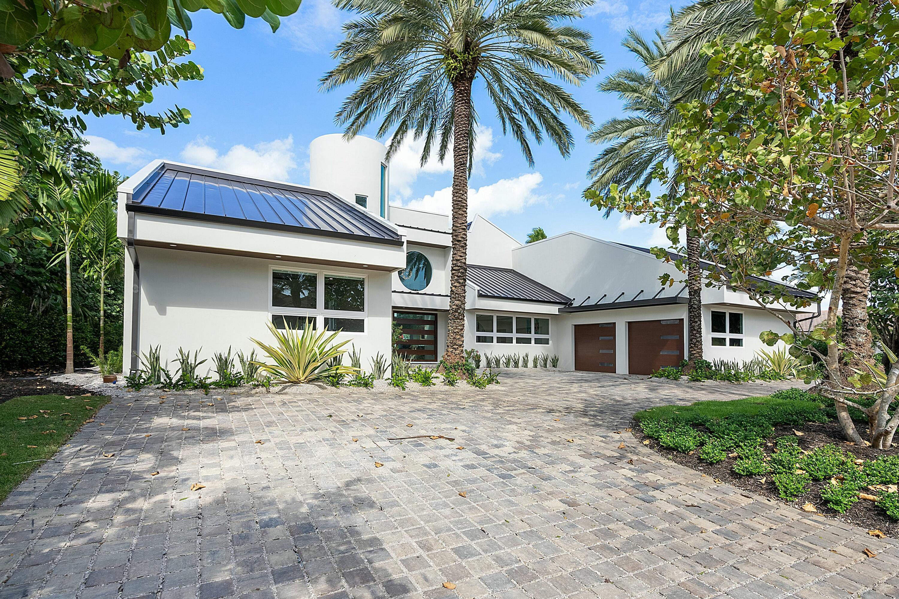 6879 SE South Marina, Stuart FL 34996