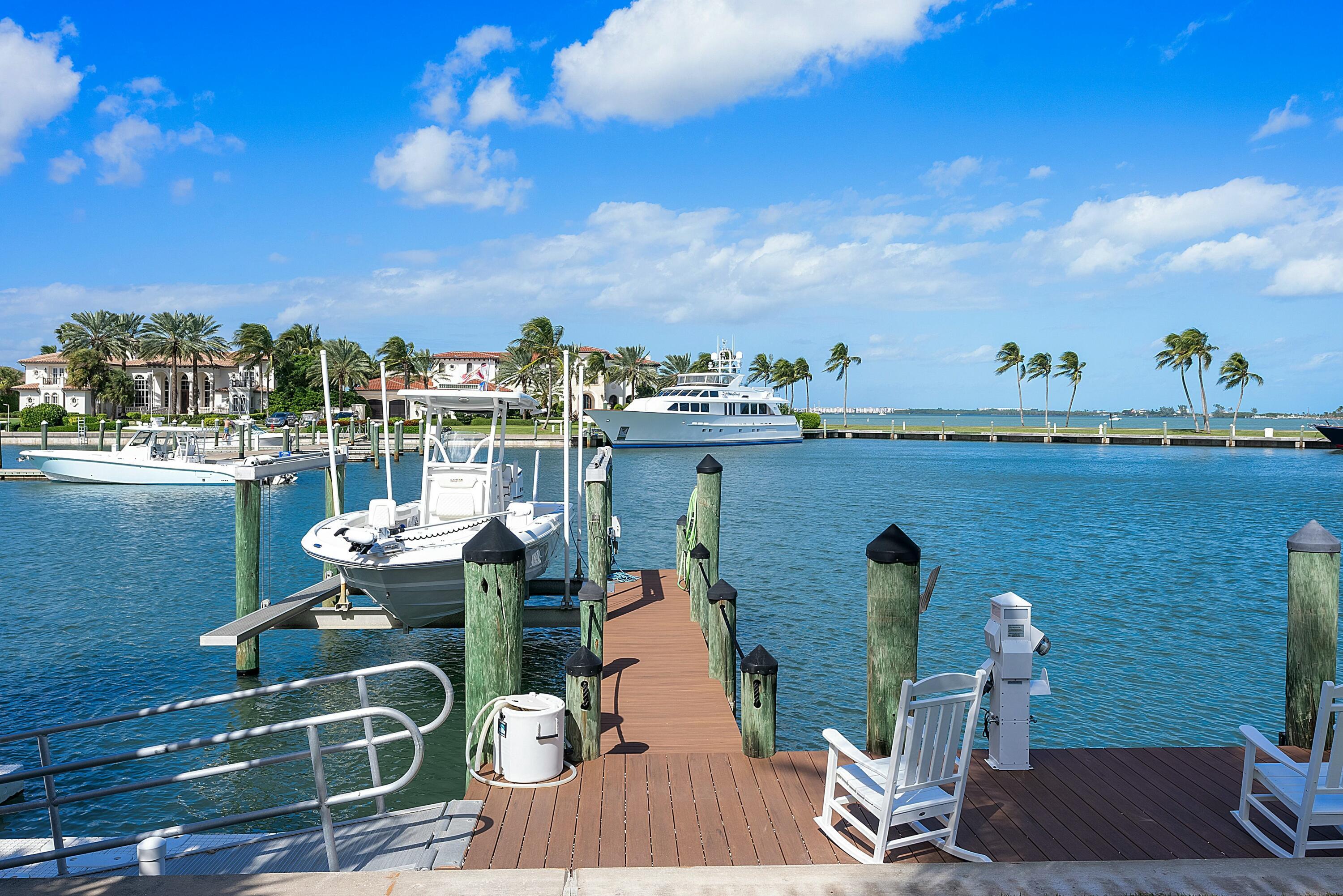 6879 SE South Marina, Stuart FL 34996