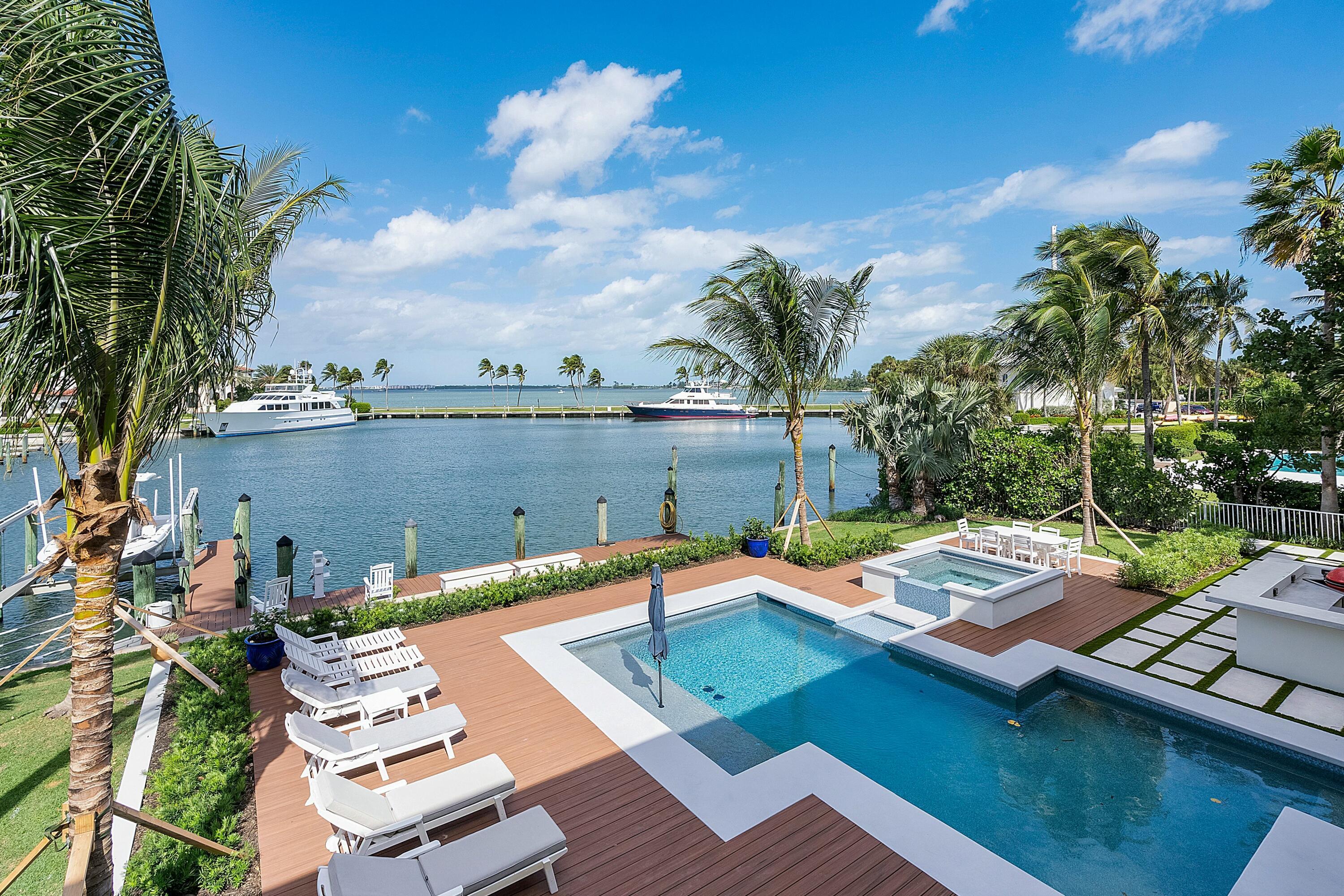 6879 SE South Marina, Stuart FL 34996